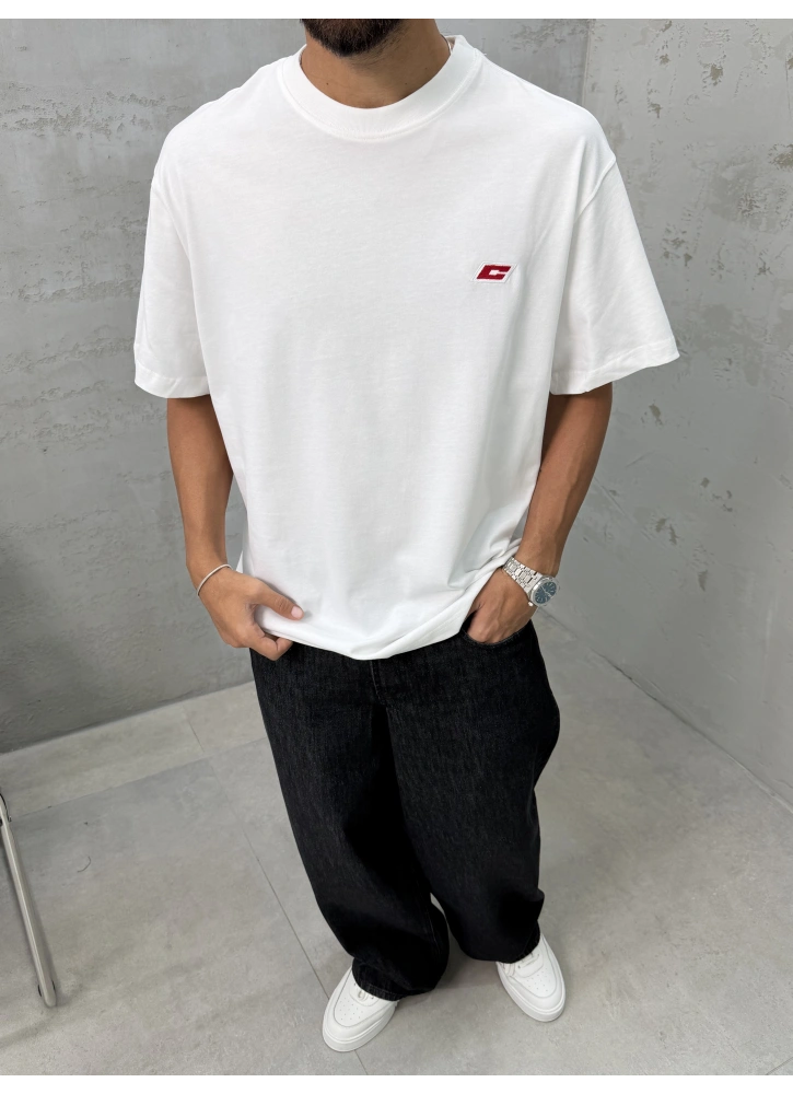 C Beyaz Minimal Baskı Oversize T-Shirt