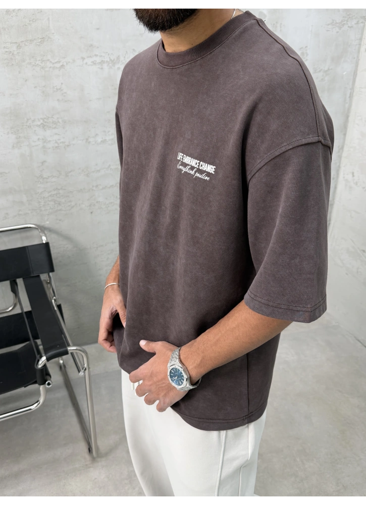 Kahve Baskılı Yıkamalı Oversize T-Shirt