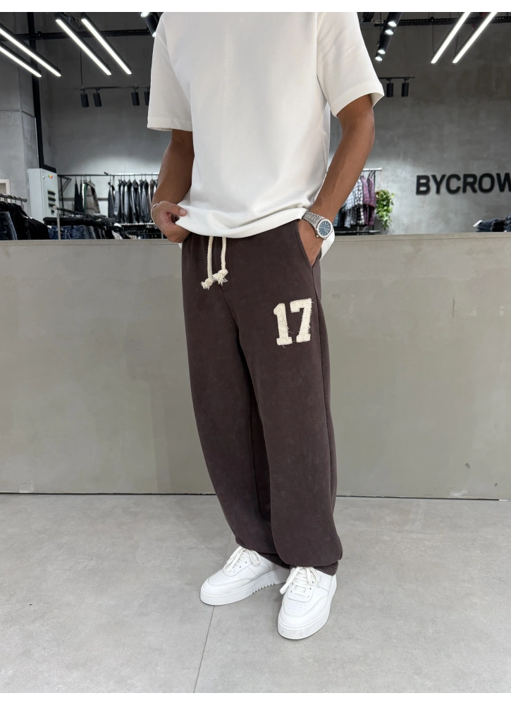 Kahverengi 17 Yıkamalı Bol Kalıp Eşofman