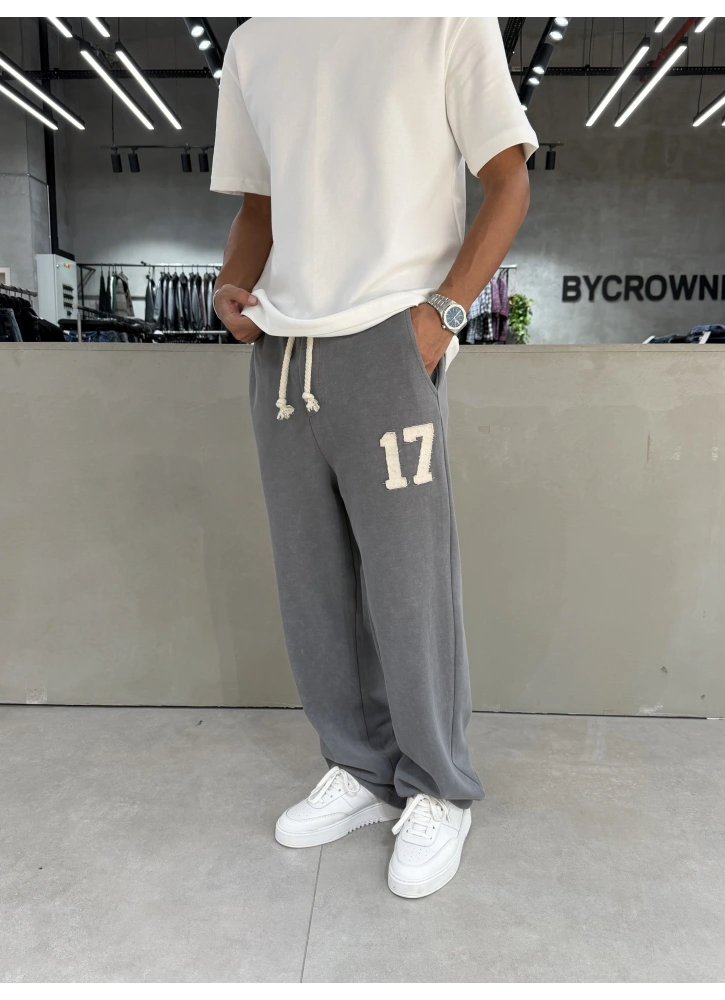 Gri 17 Yıkamalı Bol Kalıp Eşofman