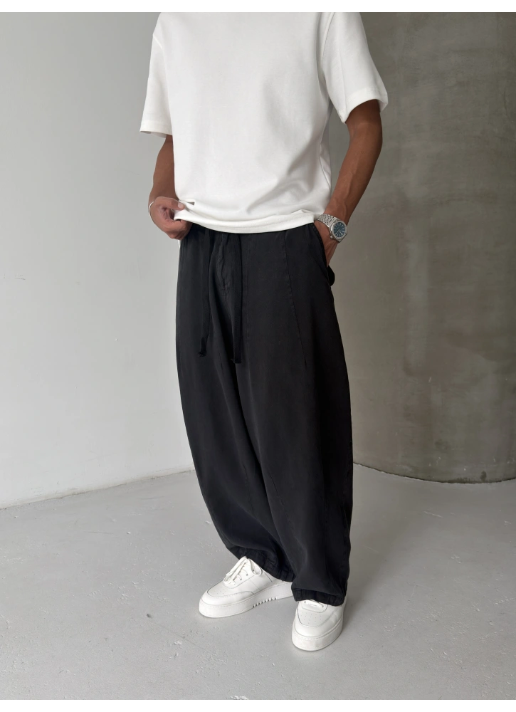 Siyah Yıkamalı Pileli Süper Baggy