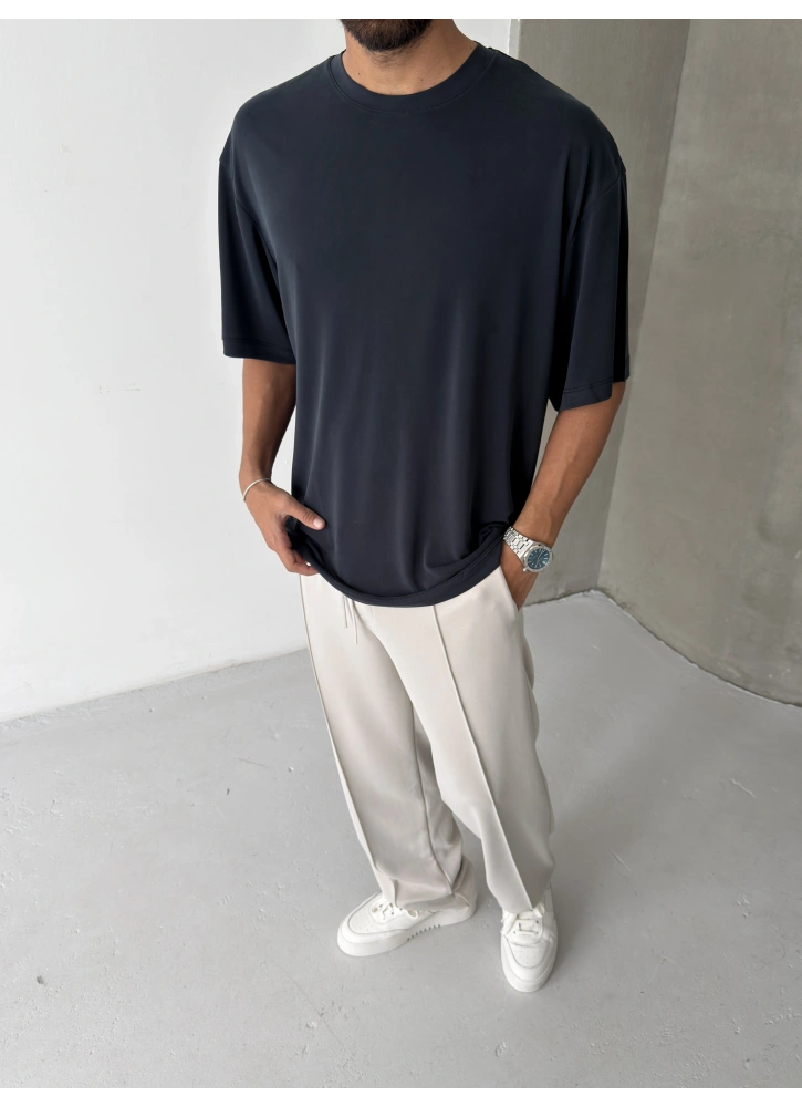 Siyah Modal Kumaş Oversize T-shirt
