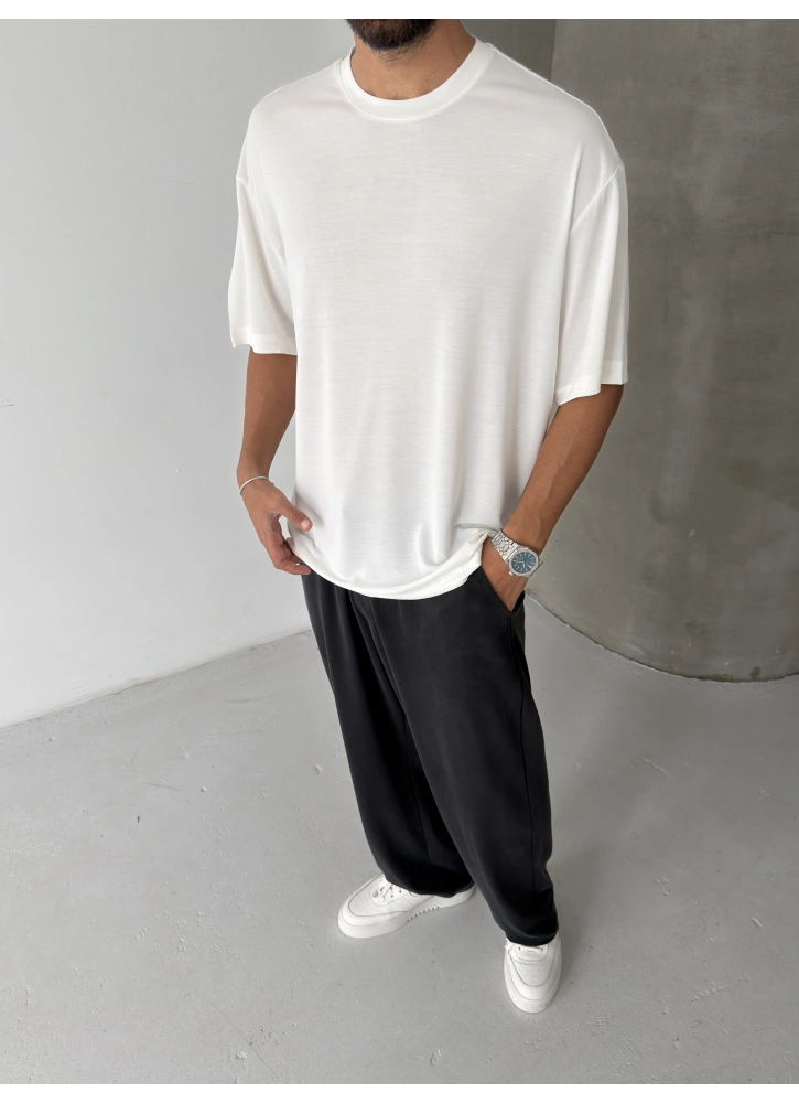 Beyaz Modal Kumaş Oversize T-shirt