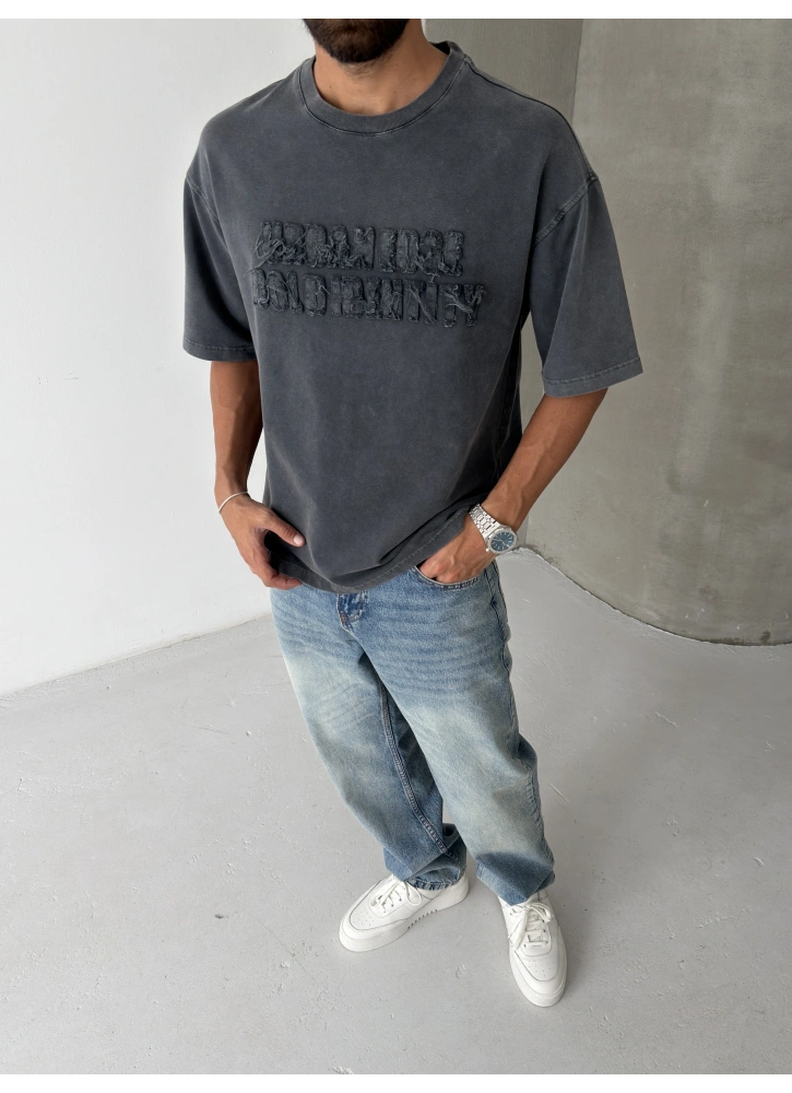 Antrasit Yıkamalı Kabartmalı Oversize T-shirt