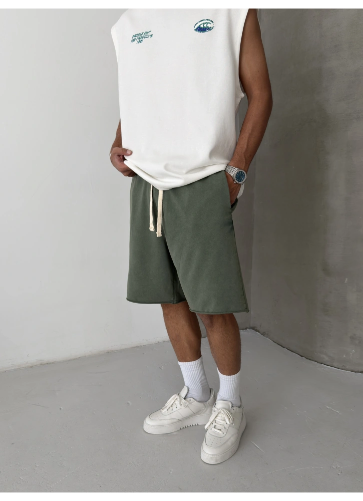 Haki Yıkamalı Bol Kalıp Şort
