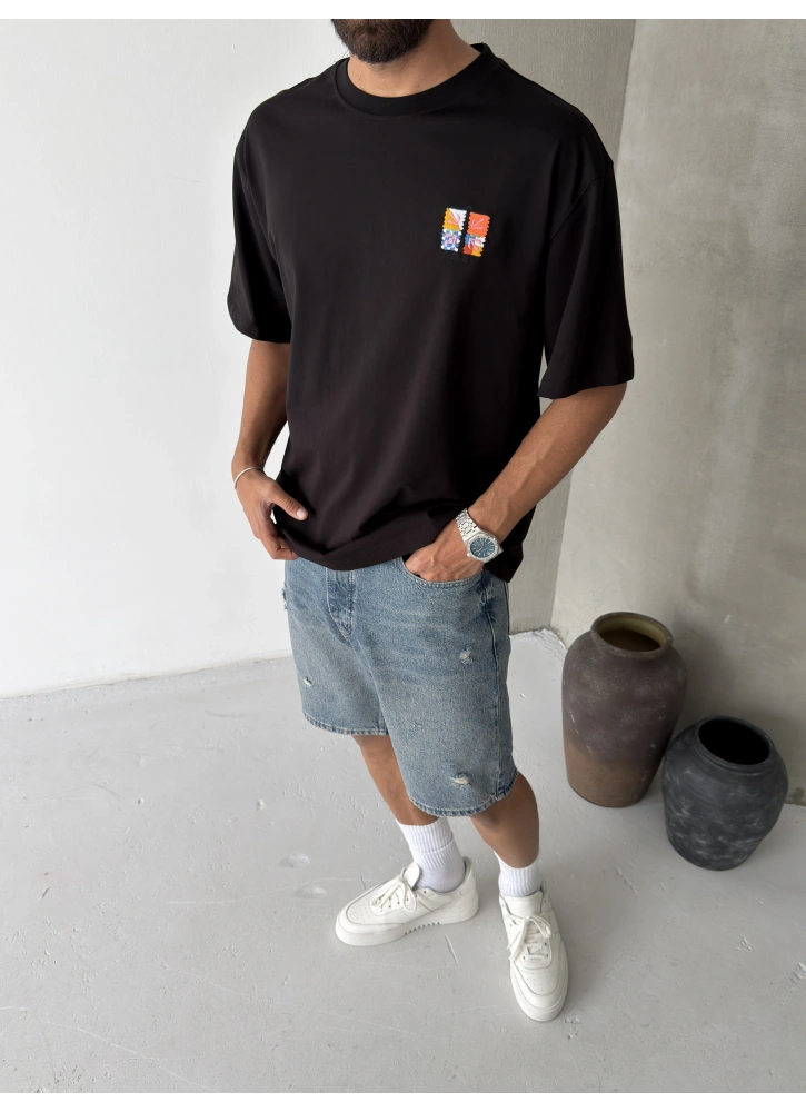 Siyah Etnik Minimal Baskılı Oversize T-shirt