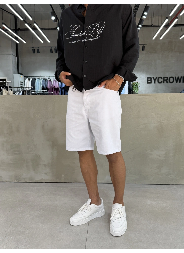 Beyaz Yıkamalı Effect Denim Şort