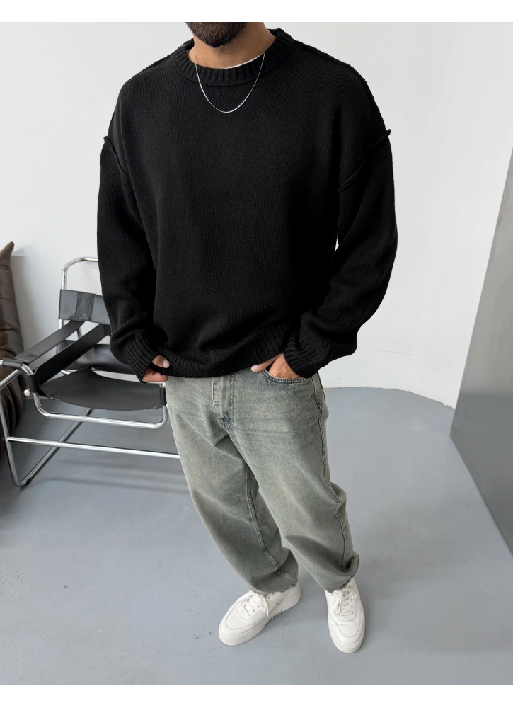 Siyah Oversize Ters Dikiş Triko Kazak