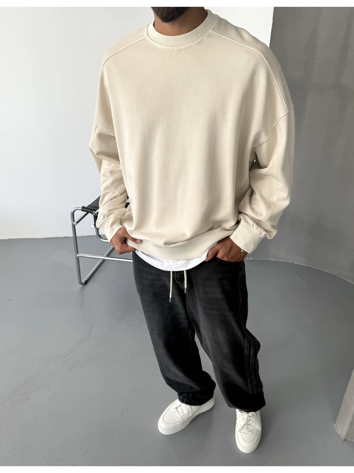 Krem Yıkamalı Premium Bisiklet Yaka Sweatshirt
