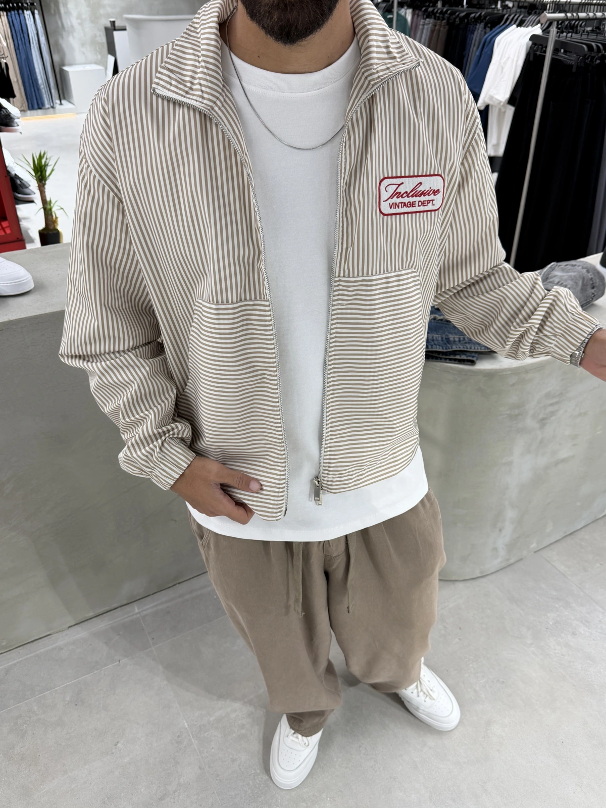 Bej Çizgili Fermuarlı Oversize Ceket