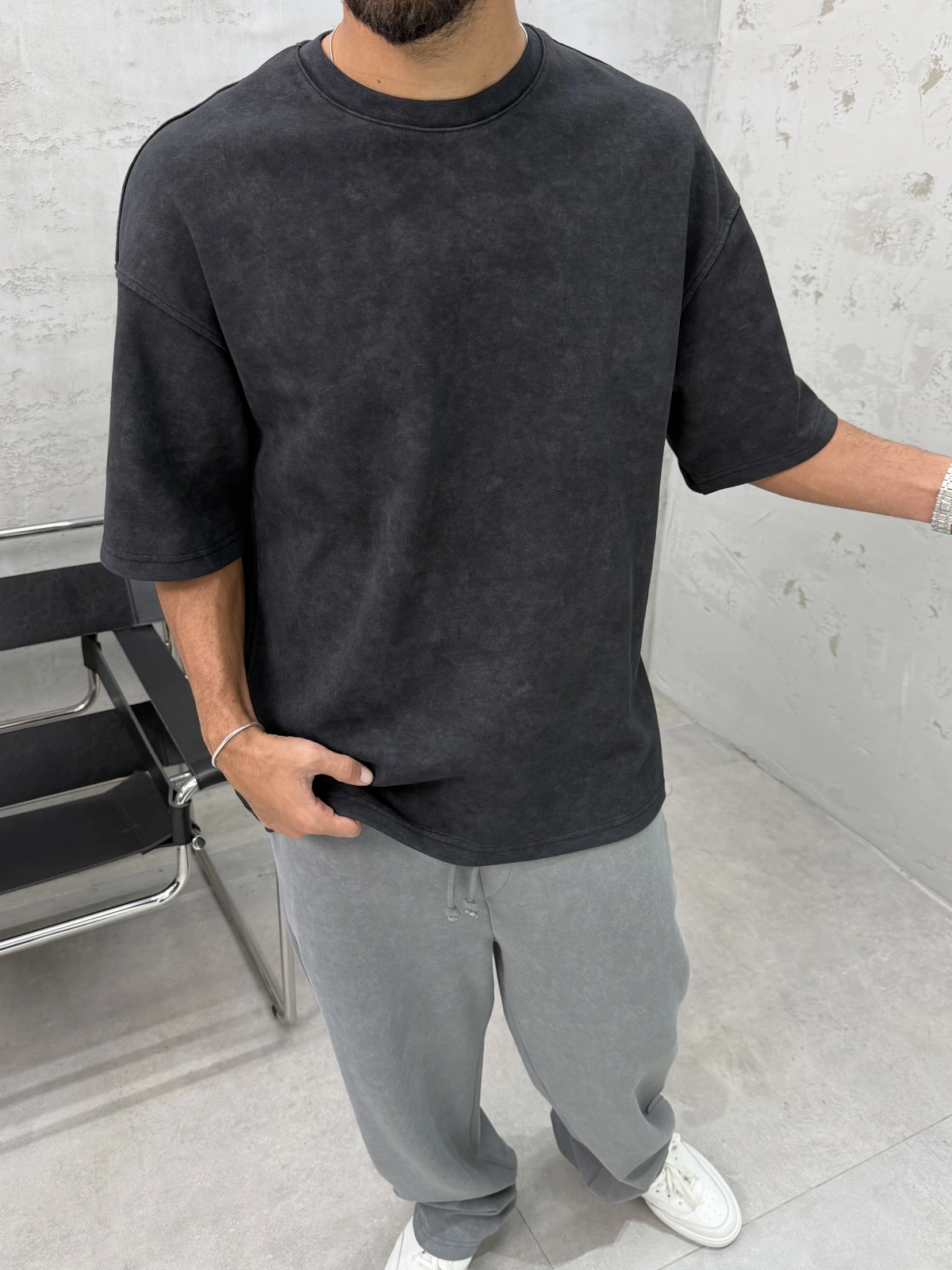 Siyah Yıkamalı Oversize T-Shirt