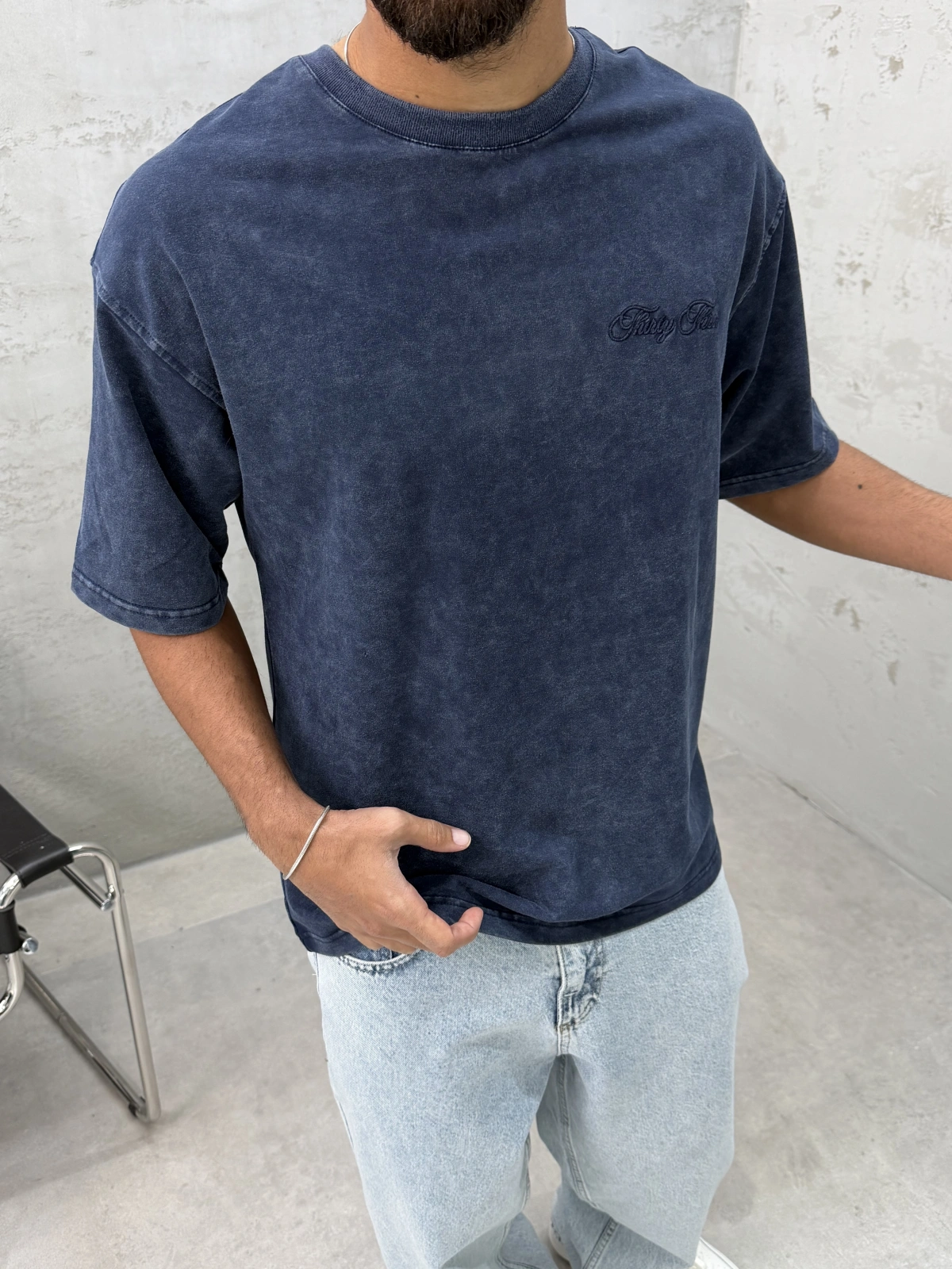 Lacivert Yıkamalı 33 İşlemeli Oversize T-Shirt