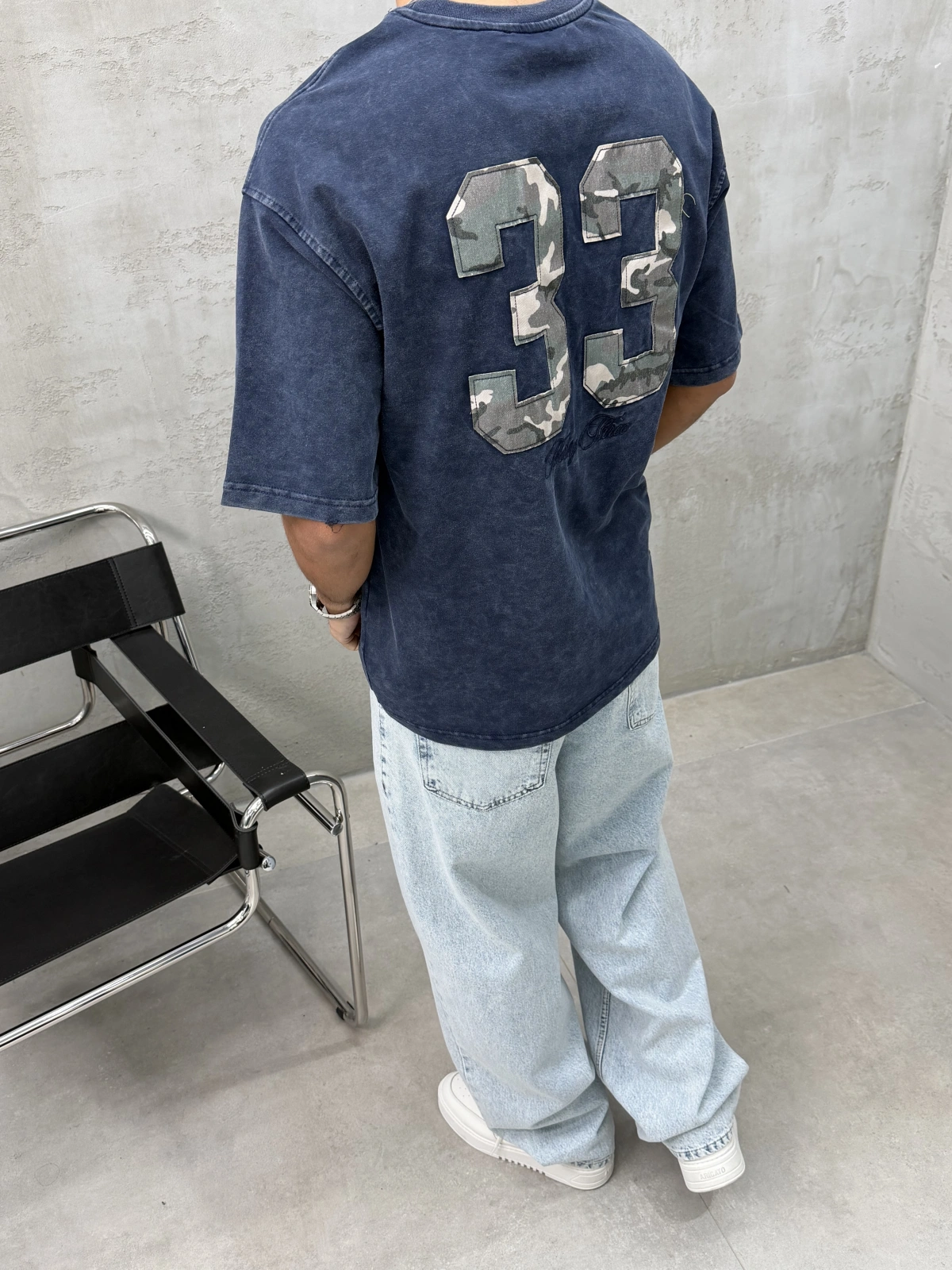Lacivert Yıkamalı 33 İşlemeli Oversize T-Shirt