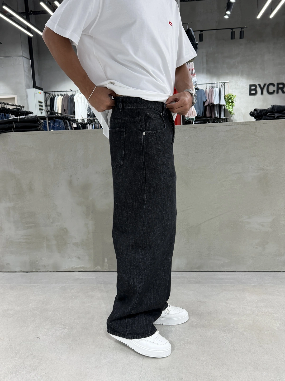 Siyah Eskitme Denim Süper Baggy