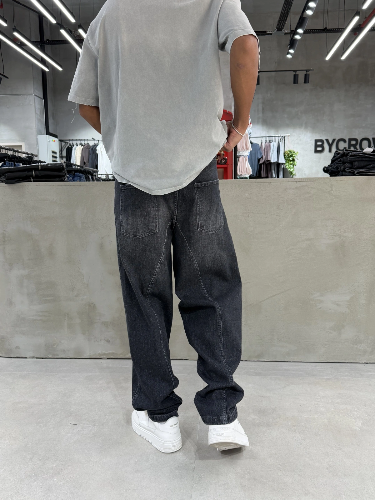 Eskitme Siyah Çizgi Detay Baggy Jean