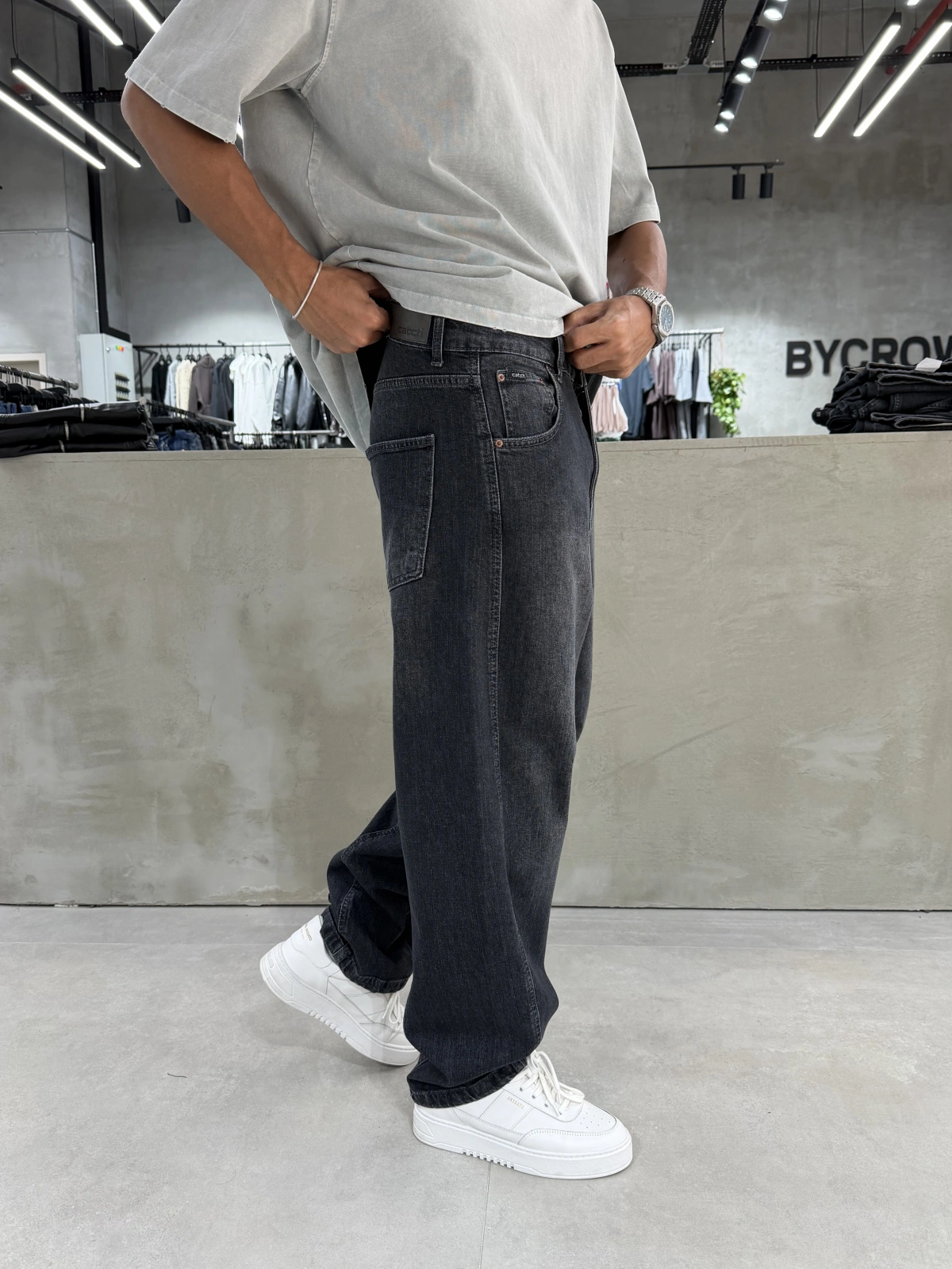 Eskitme Siyah Çizgi Detay Baggy Jean