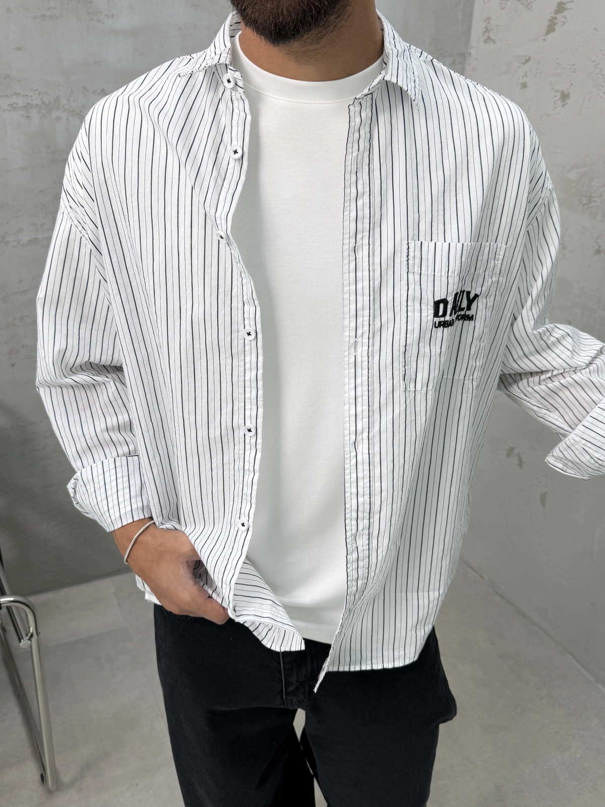 Beyaz Daily Çizgili Oversize Gömlek
