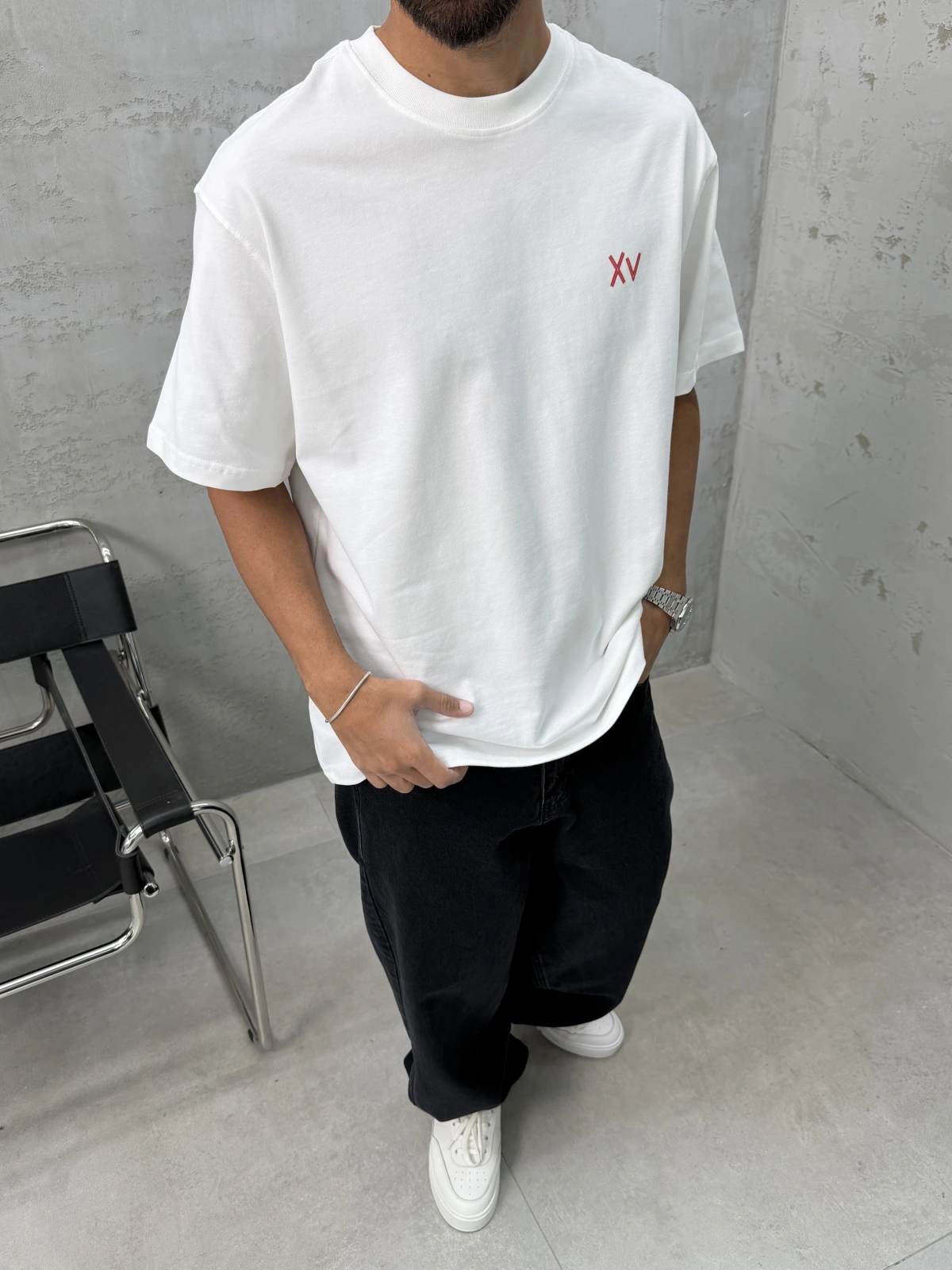 XV Beyaz Baskılı Oversize T-Shirt