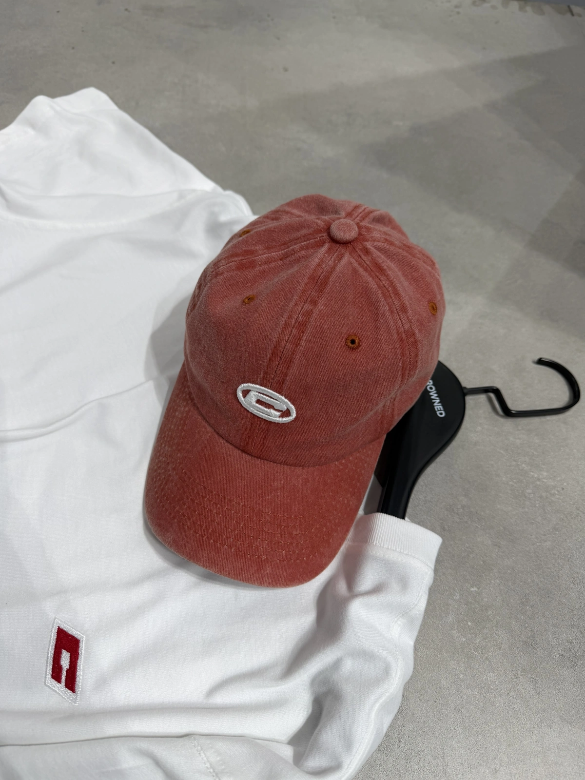 Turuncu Şapka