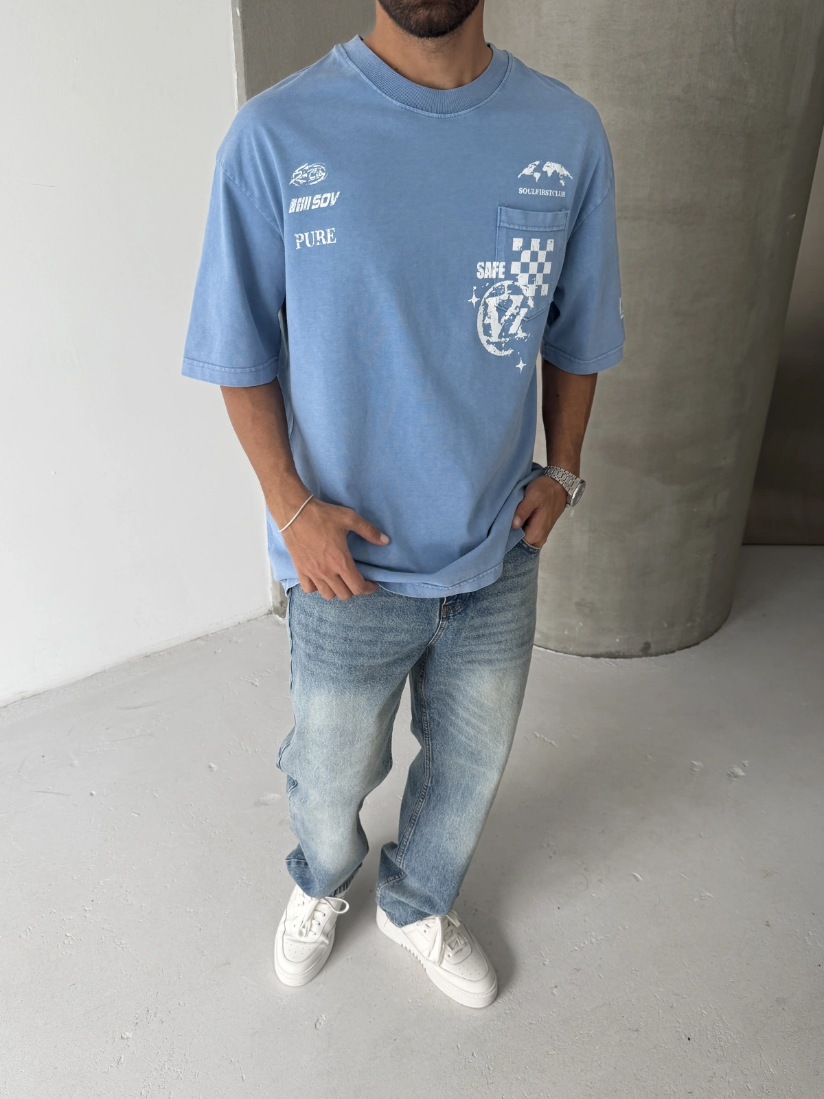 Mavi Yıkamalı Safe Oversize Tshirt