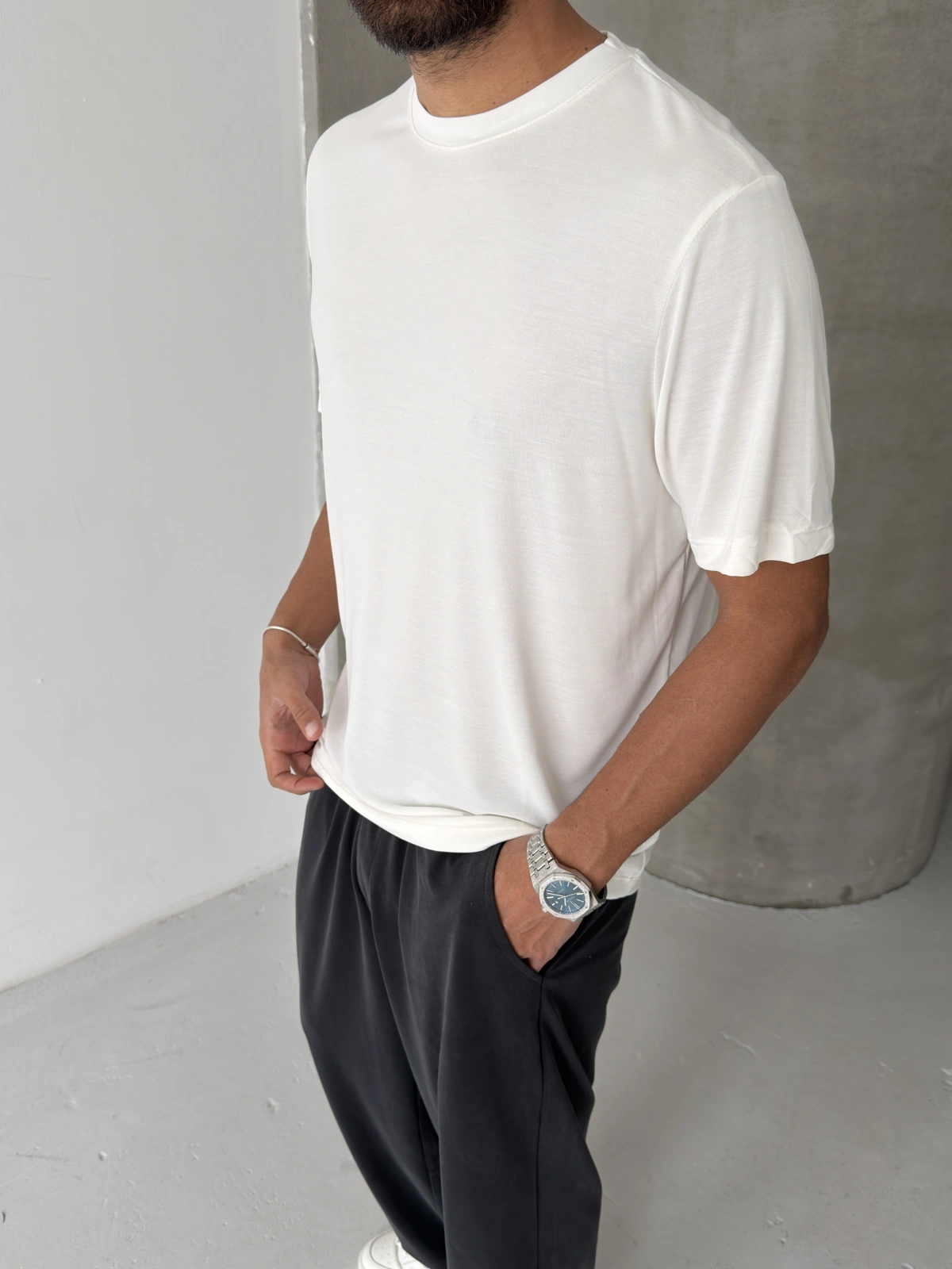 Beyaz Modal Kumaş Regular T-shirt