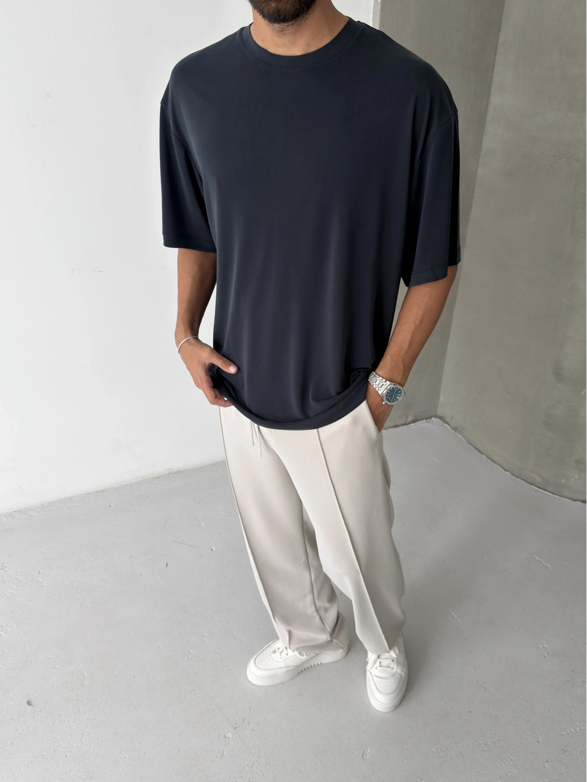 Siyah Modal Kumaş Oversize T-shirt