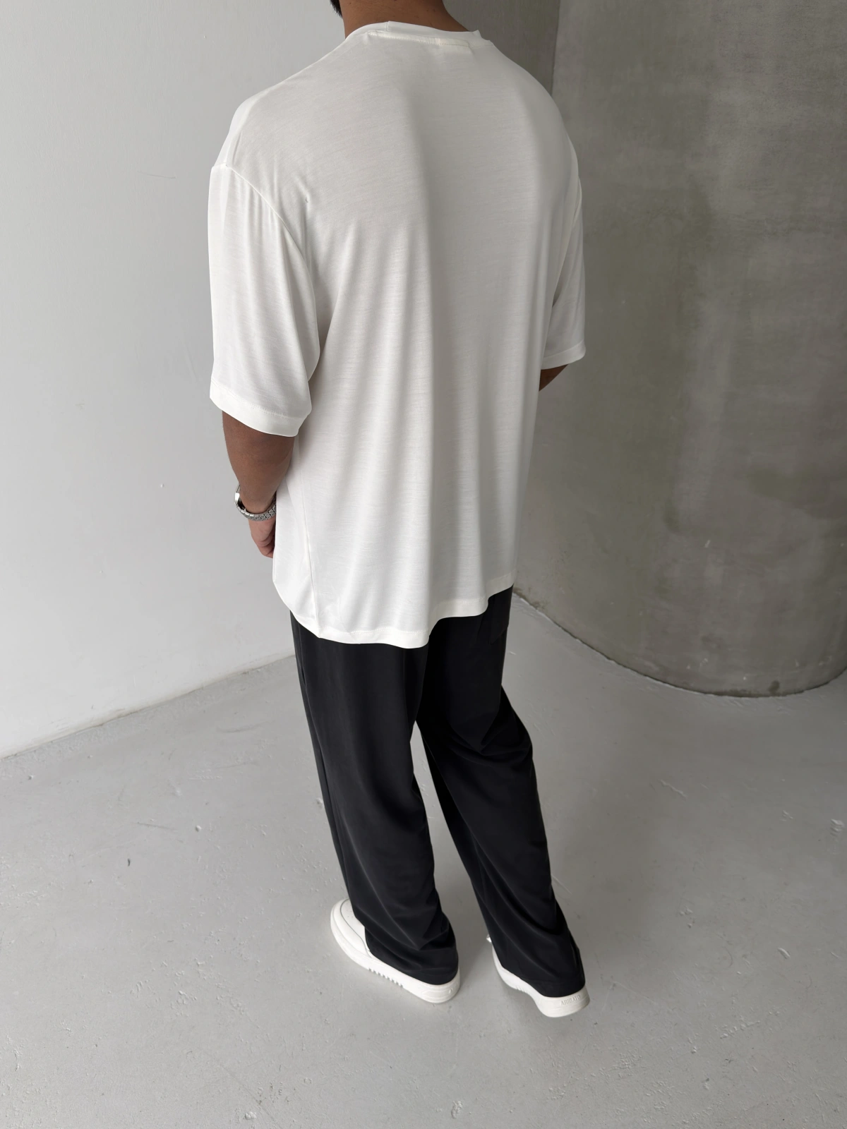 Beyaz Modal Kumaş Oversize T-shirt