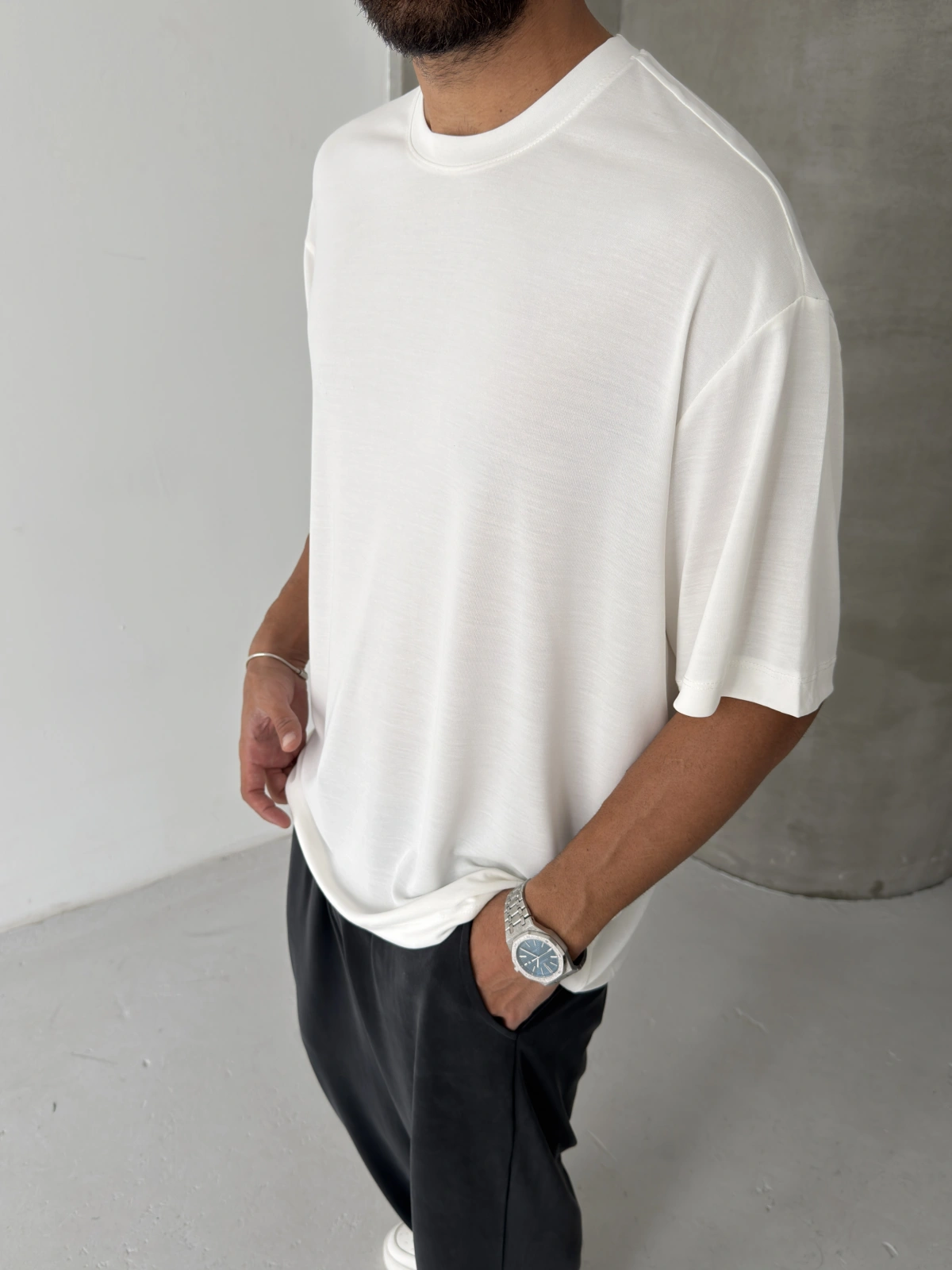 Beyaz Modal Kumaş Oversize T-shirt