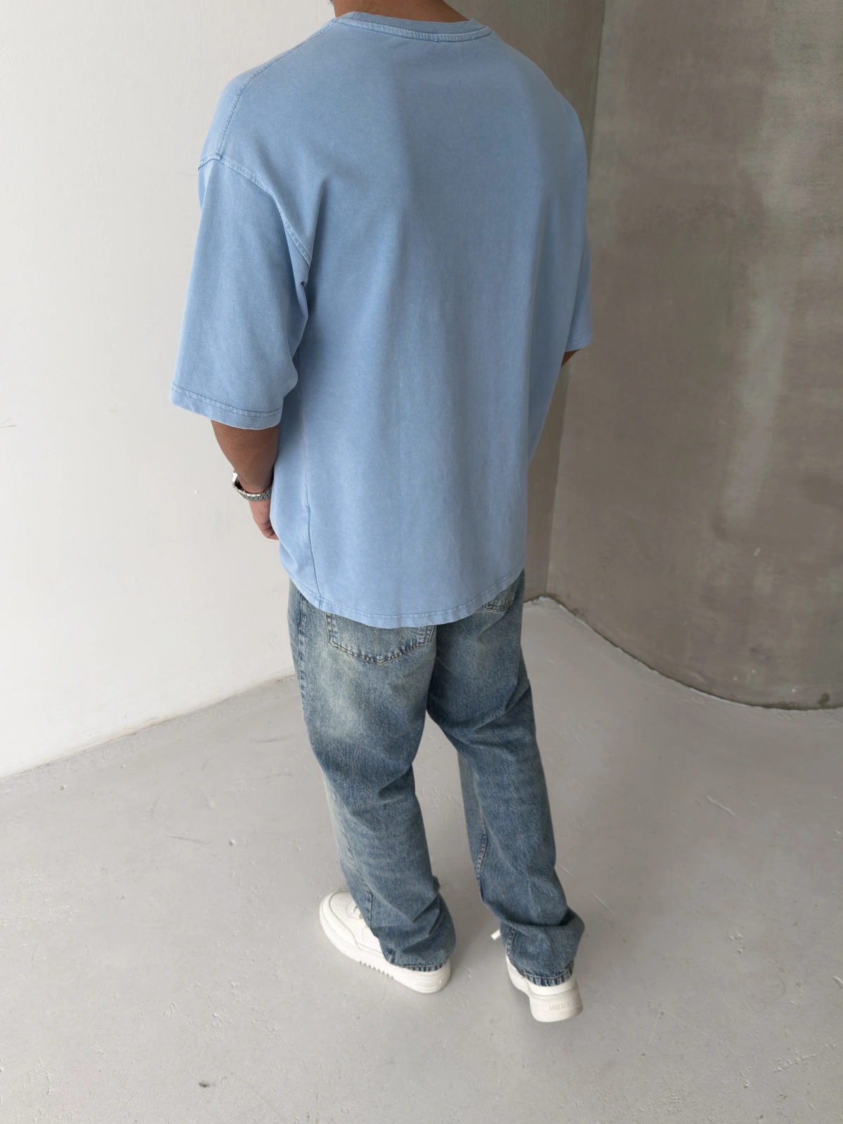 Mavi Yıkamalı Kabartmalı Oversize T-shirt