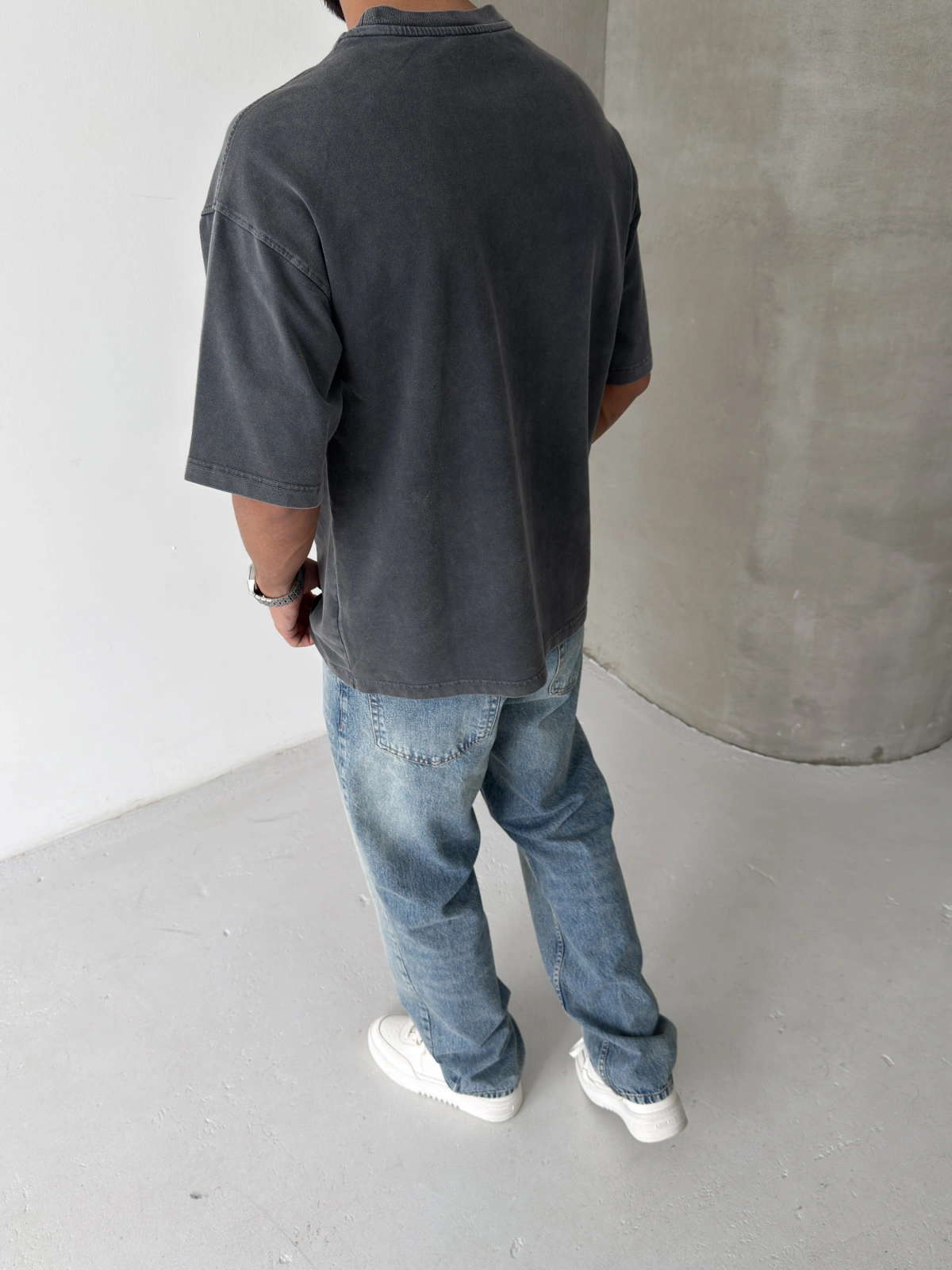 Antrasit Yıkamalı Kabartmalı Oversize T-shirt