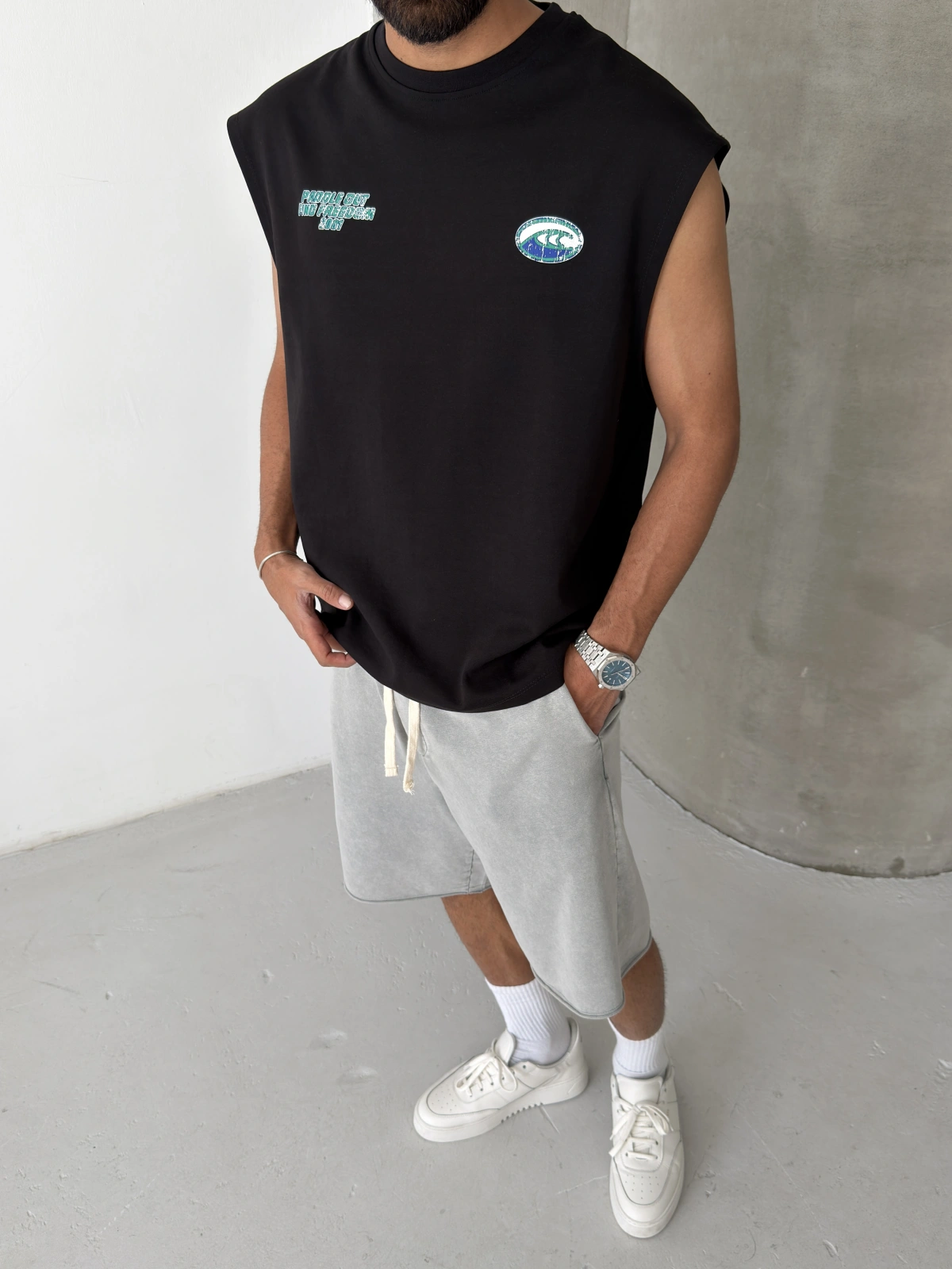 Siyah Baskı Detay Oversize Atlet