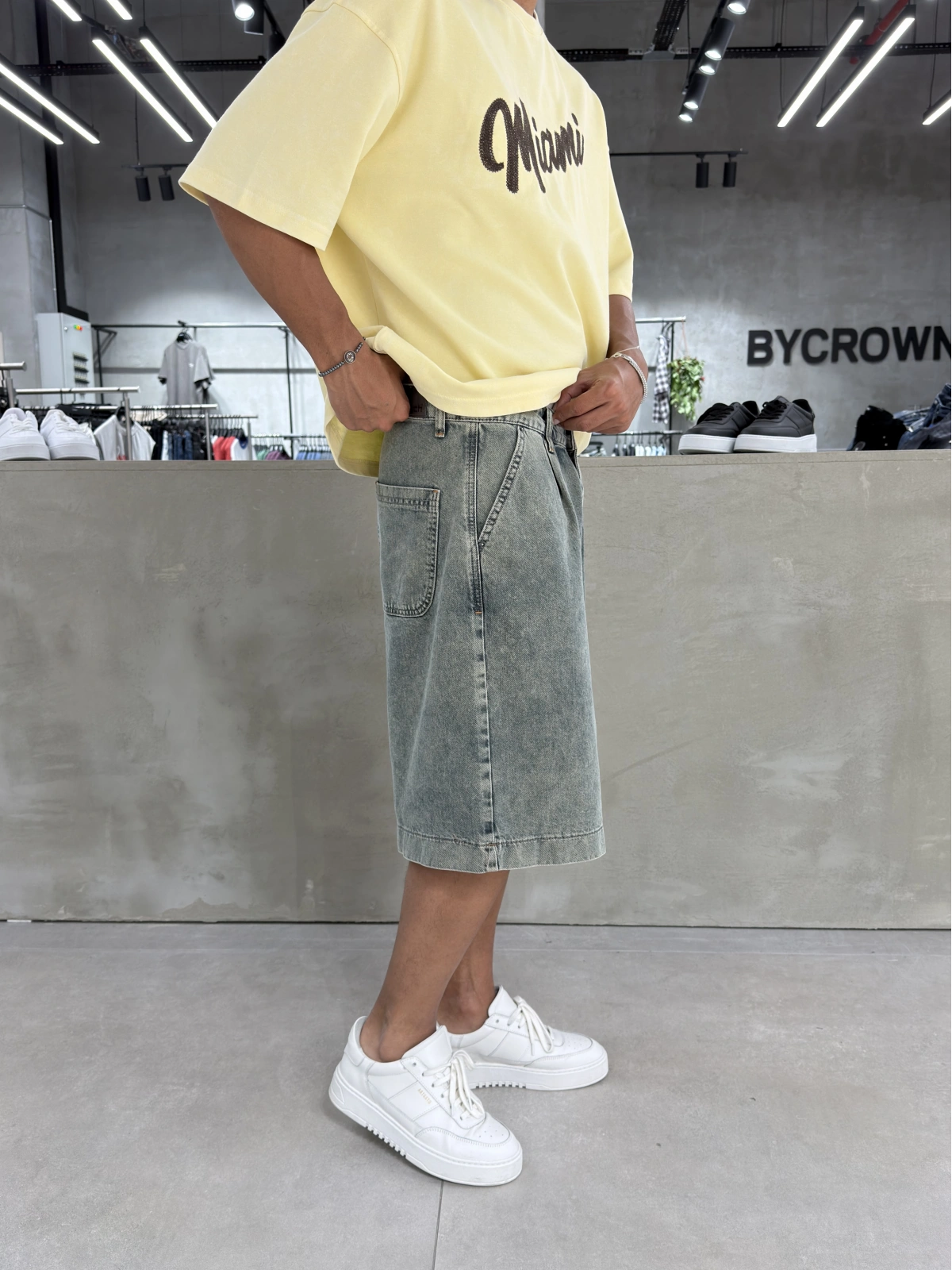 Eskitme Mavi Pileli Denim Baggy Şort
