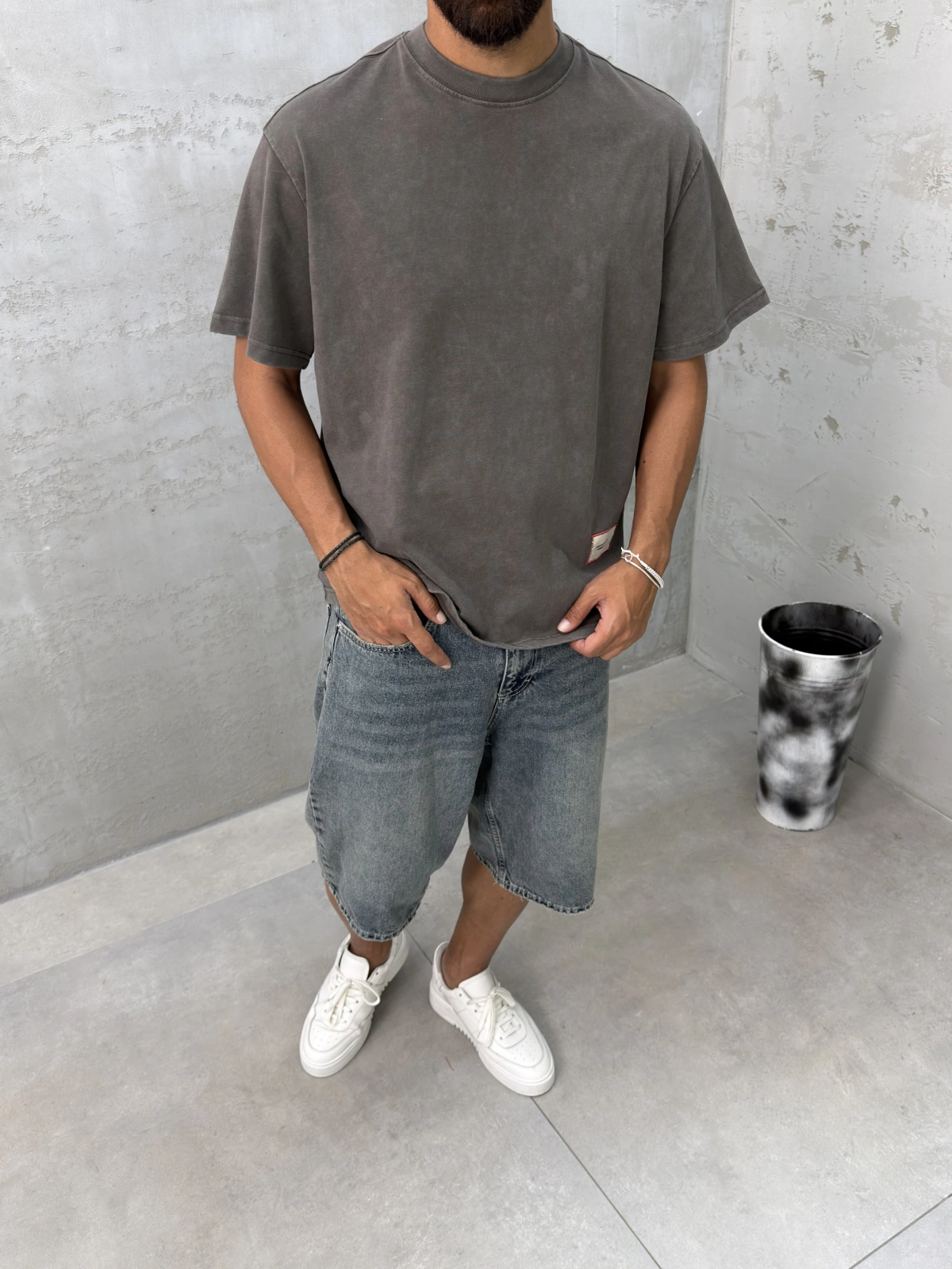 The Kahve Yıkamalı Oversize T-Shirt