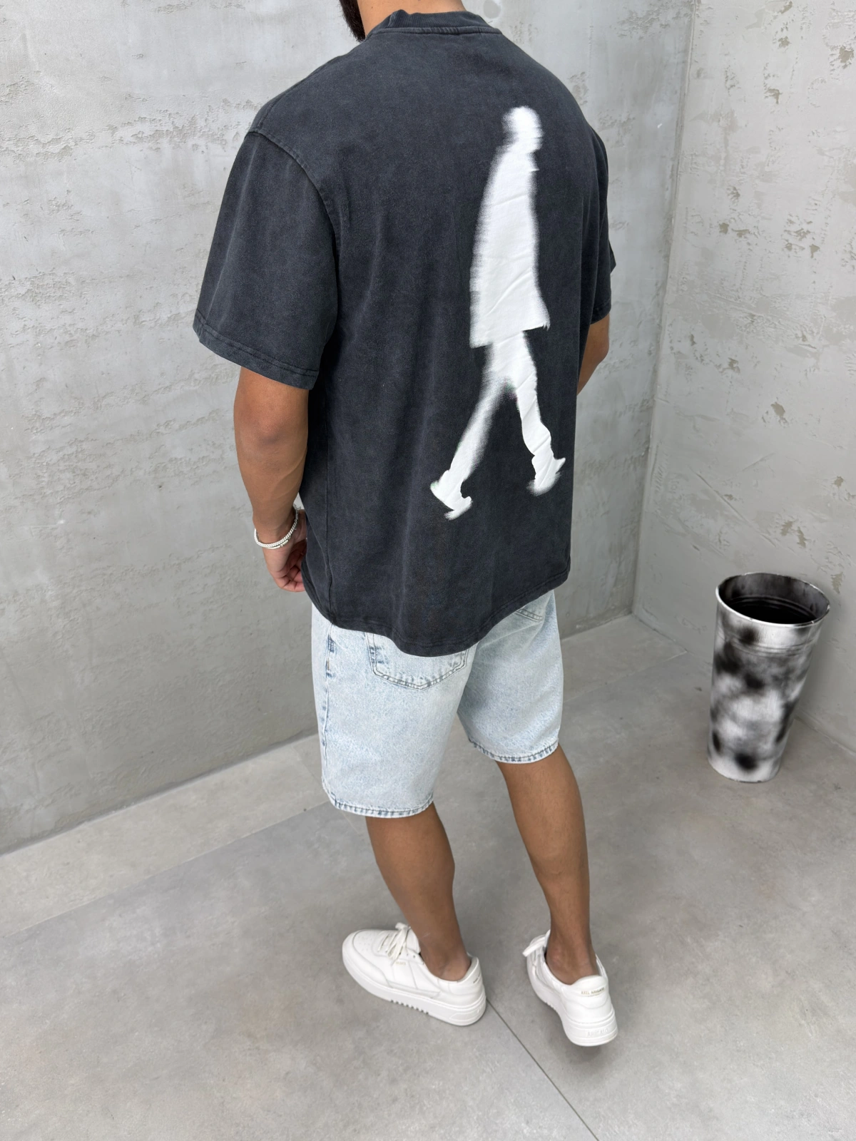 Siyah Yıkamalı Wait Baskılı Oversize T-Shirt