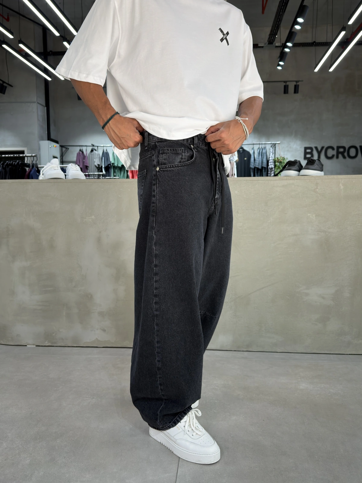 Siyah Yıkamalı Denim Süper Baggy