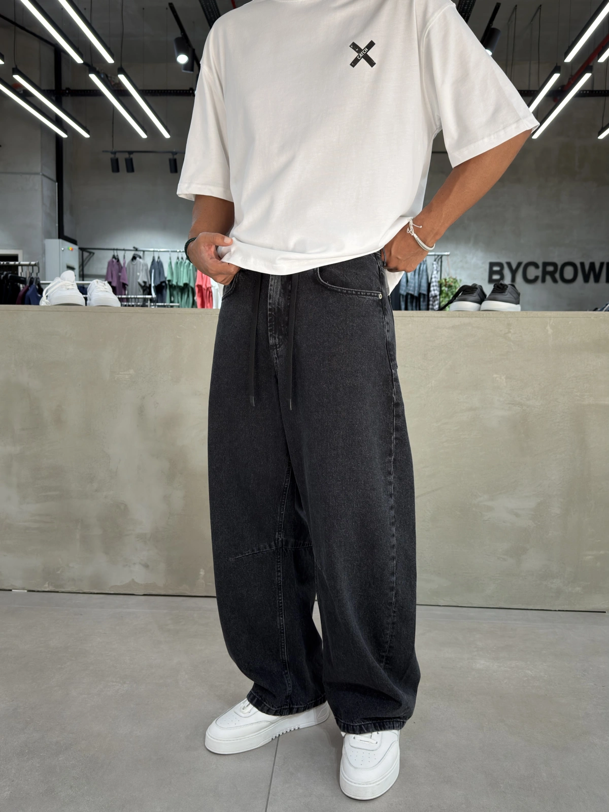 Siyah Yıkamalı Denim Süper Baggy