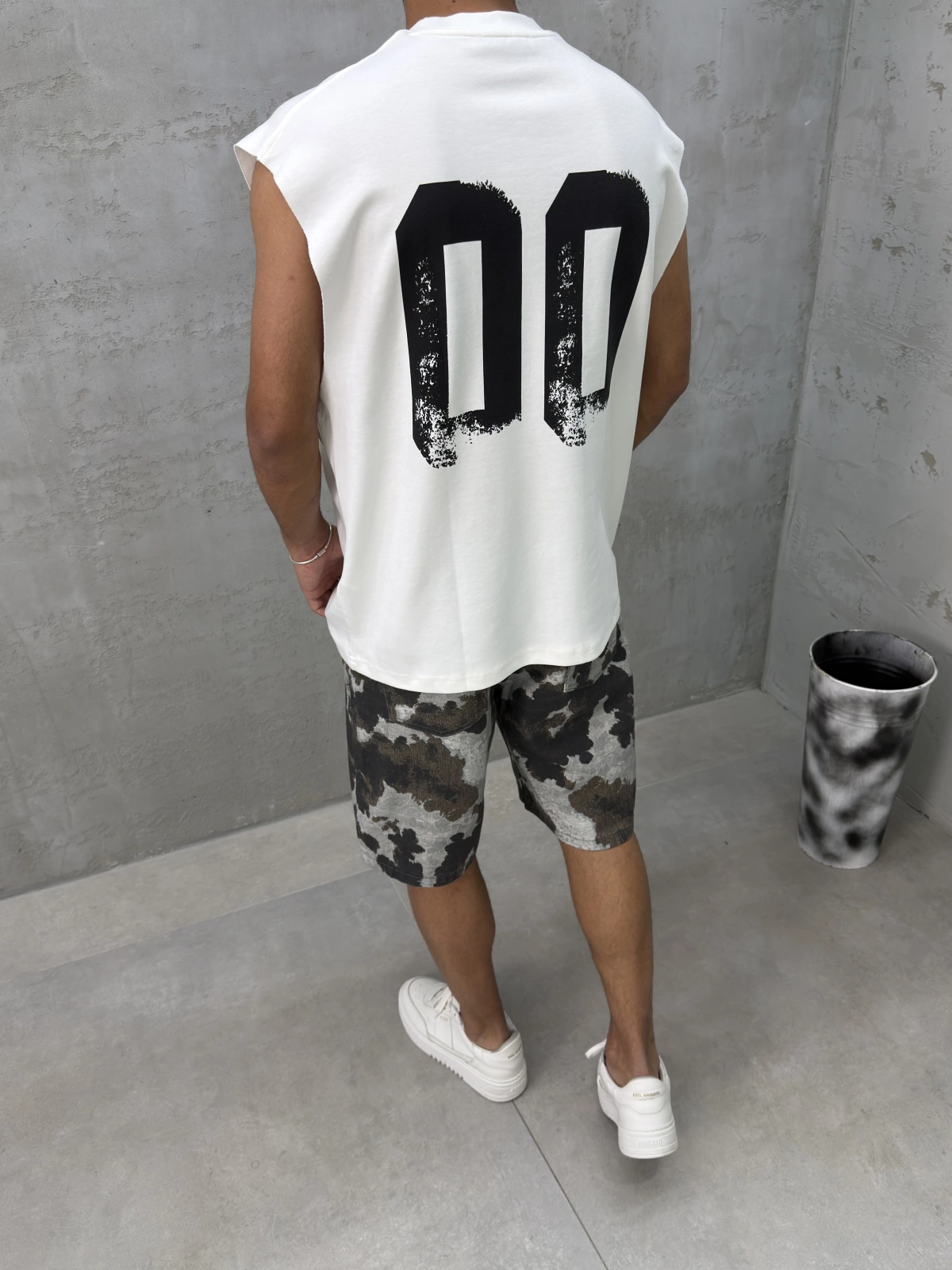 Beyaz 00 Baskılı Oversize Atlet