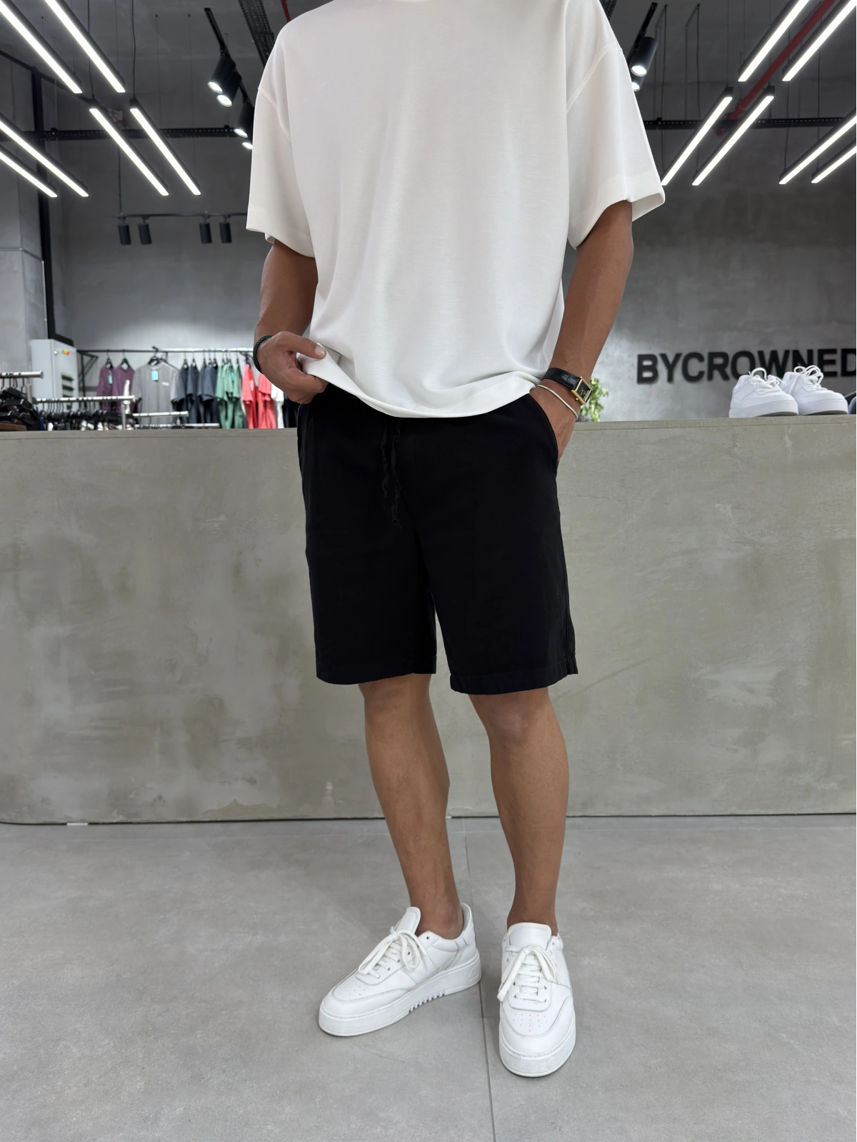 Siyah Gabardin Basic Bol Kalıp Şort