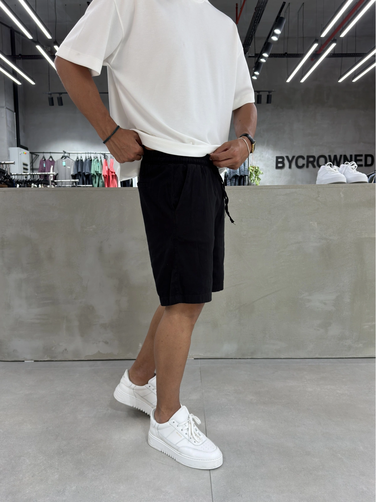 Siyah Gabardin Basic Bol Kalıp Şort