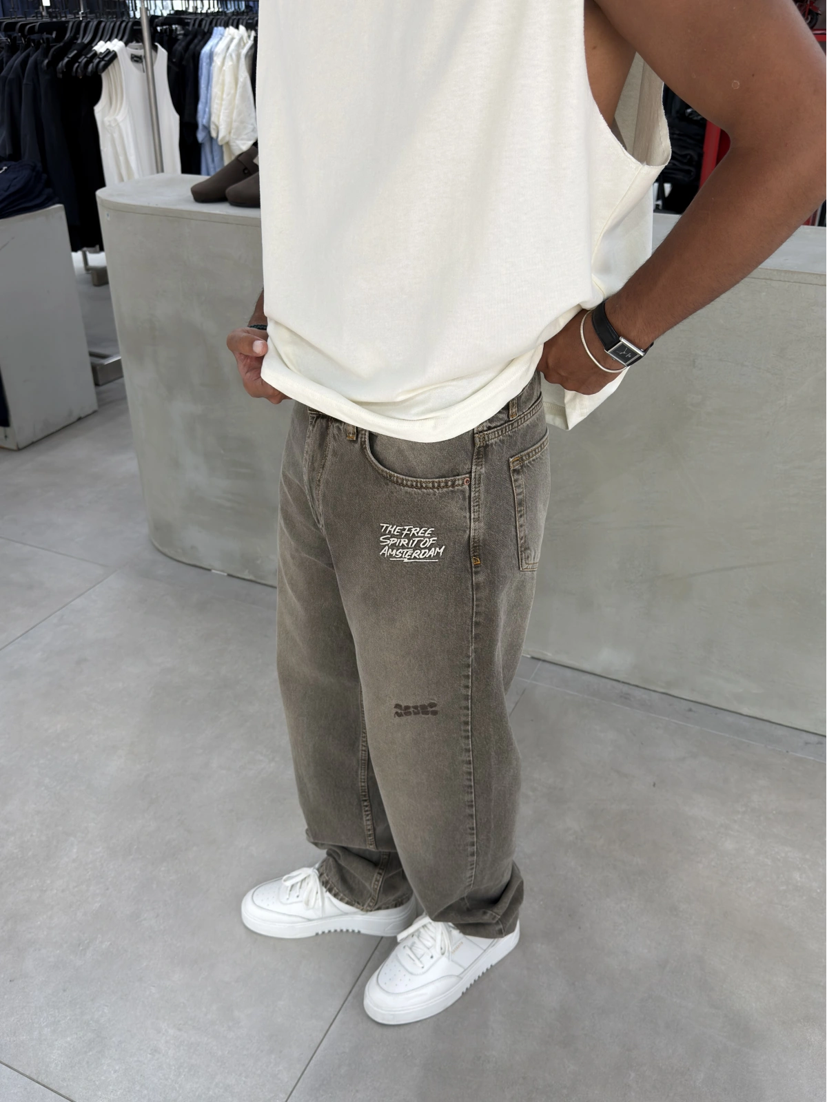 Kahve Cebi Nakış Bol Kalıp Baggy Jean