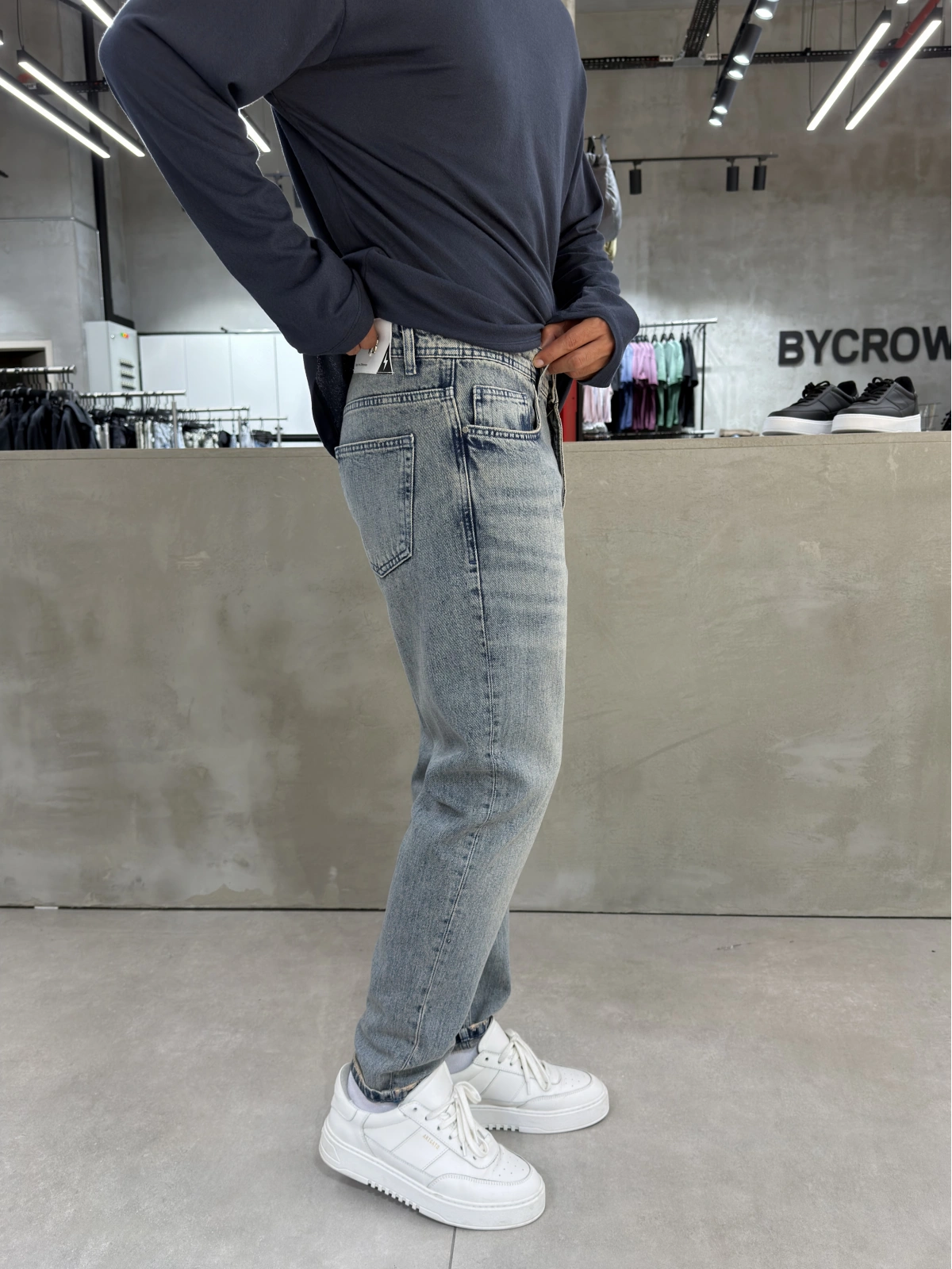 Mavi Premium Yıkamalı Boyfriend Jean