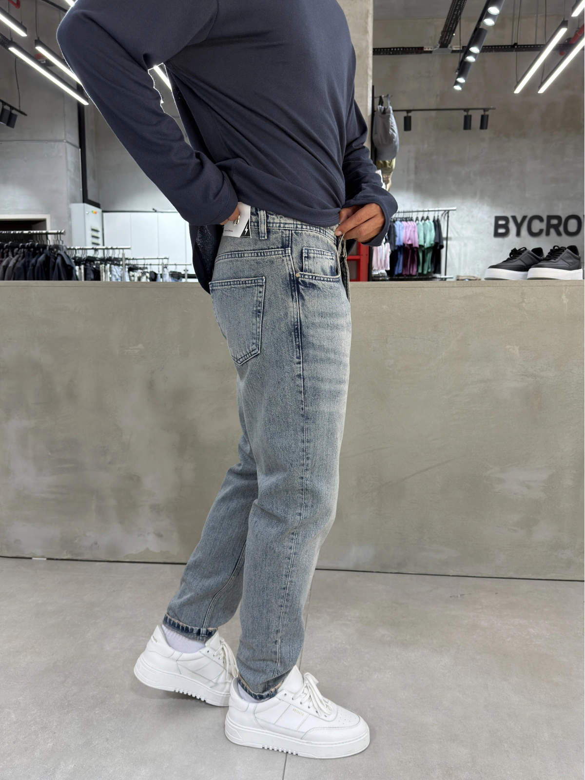 Mavi Premium Yıkamalı Boyfriend Jean