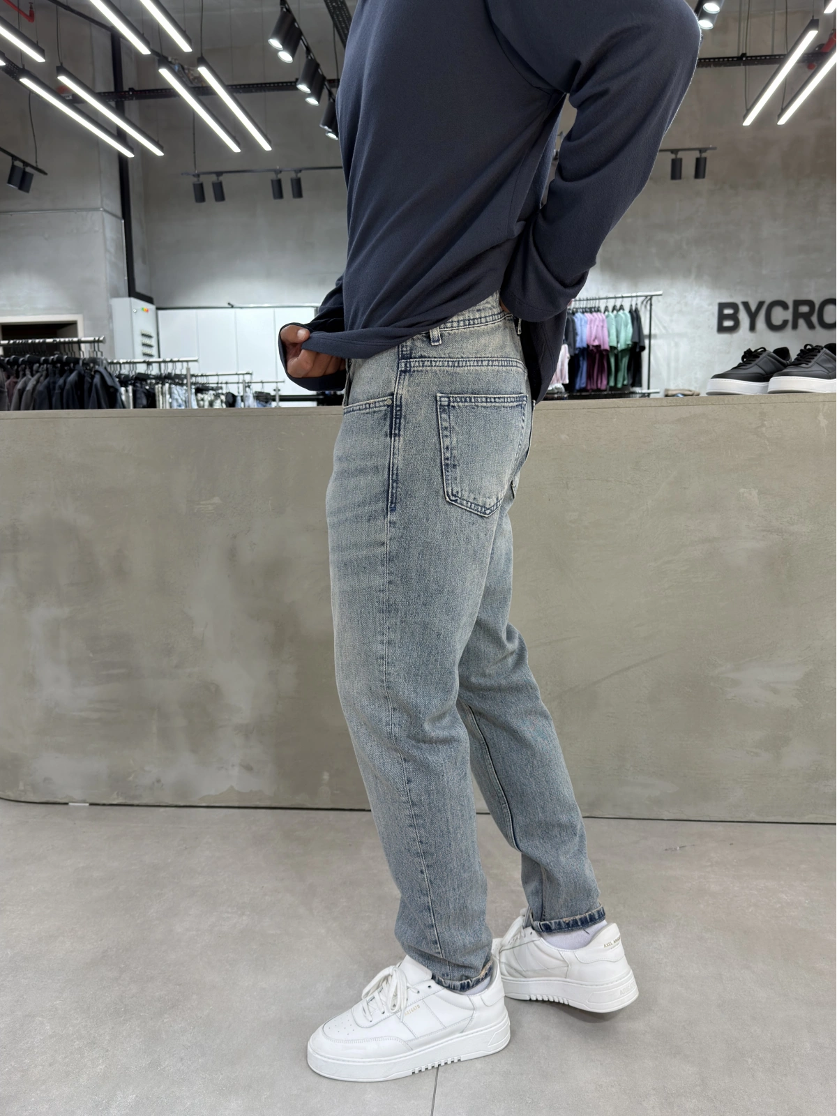 Mavi Premium Yıkamalı Boyfriend Jean