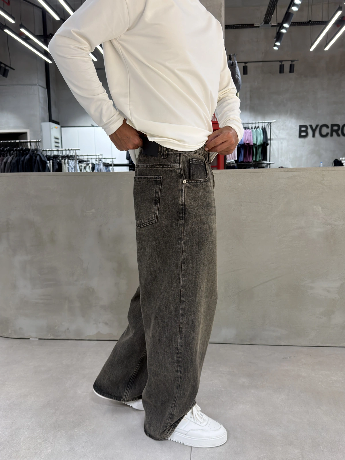 Kahve Eskitme Süper Baggy Jean