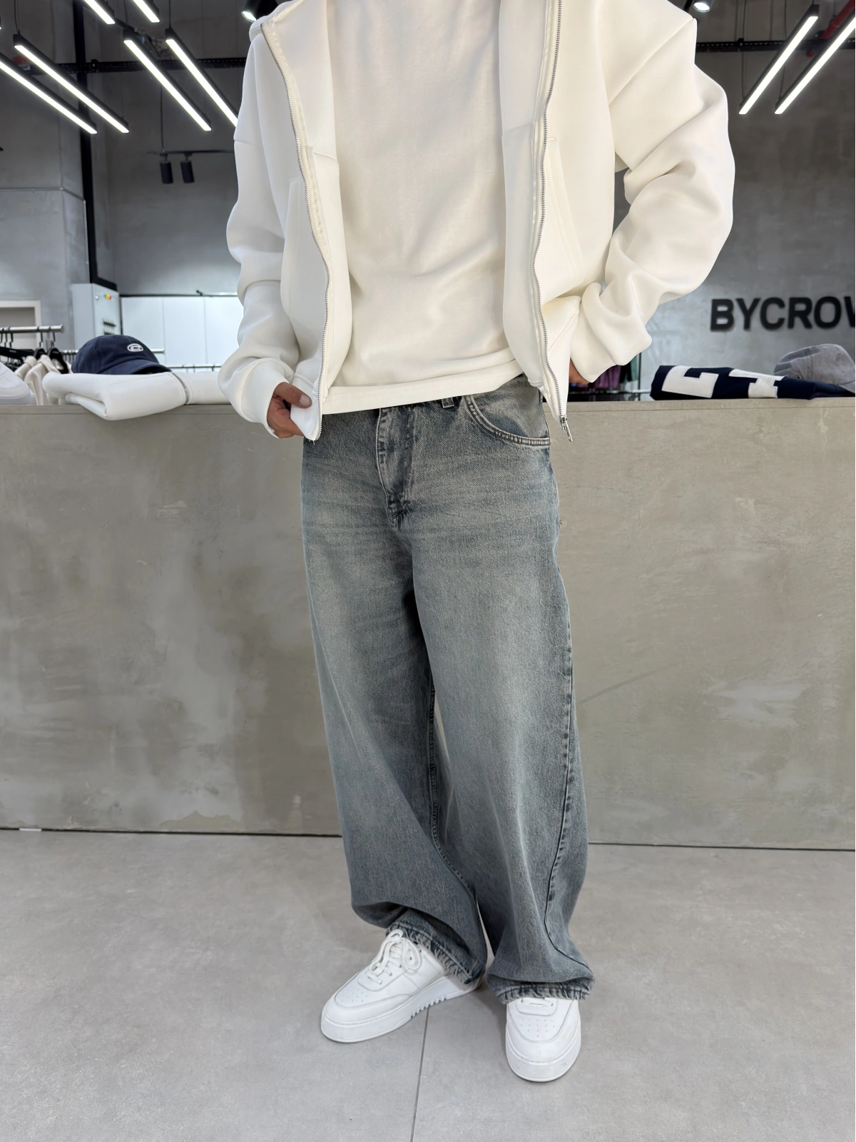 Mavi Yıkamalı Relax Baggy Jean