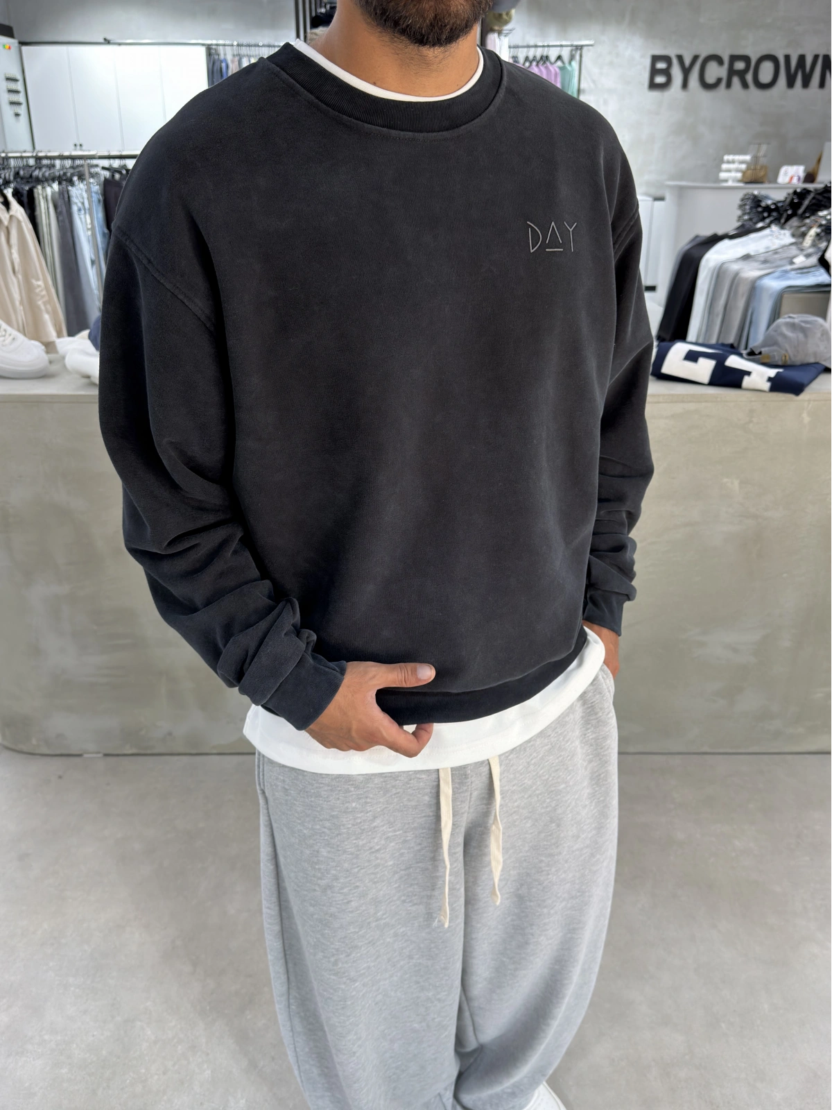 Day Siyah Yıkamalı Oversize Bisiklet Yaka Sweat