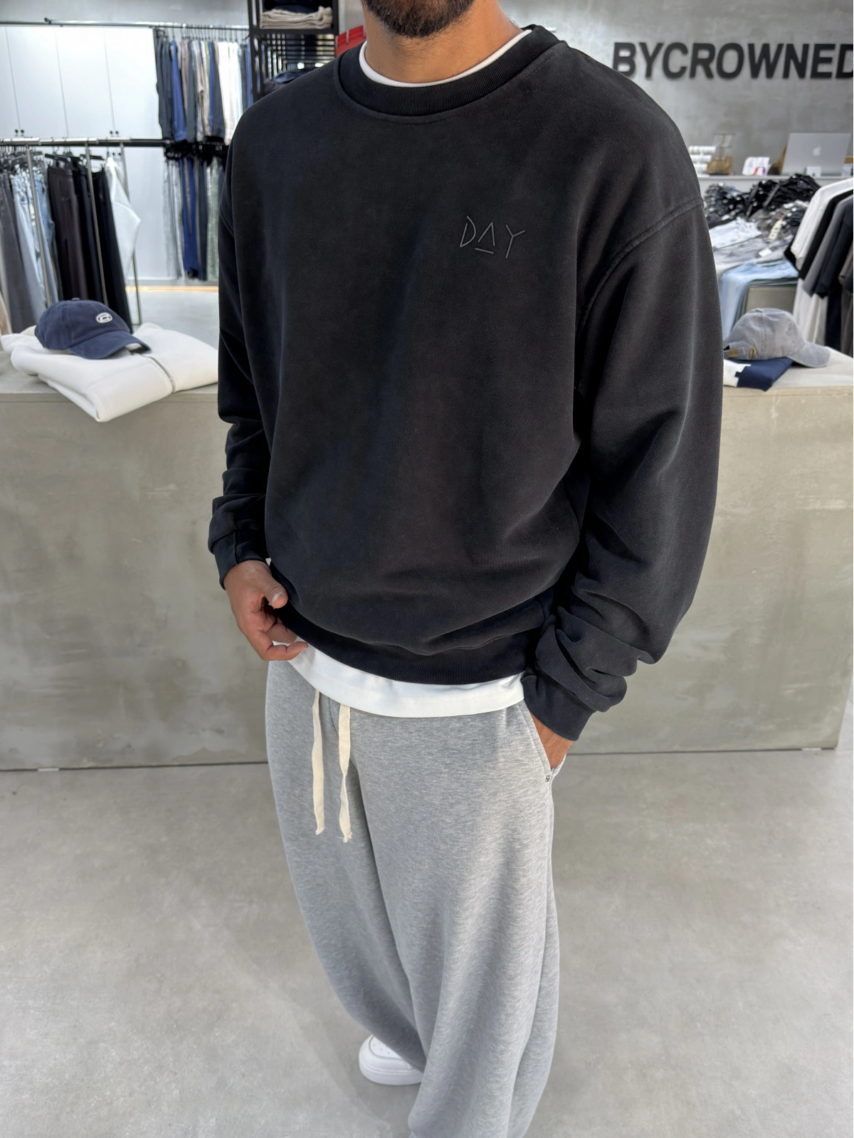 Day Siyah Yıkamalı Oversize Bisiklet Yaka Sweat