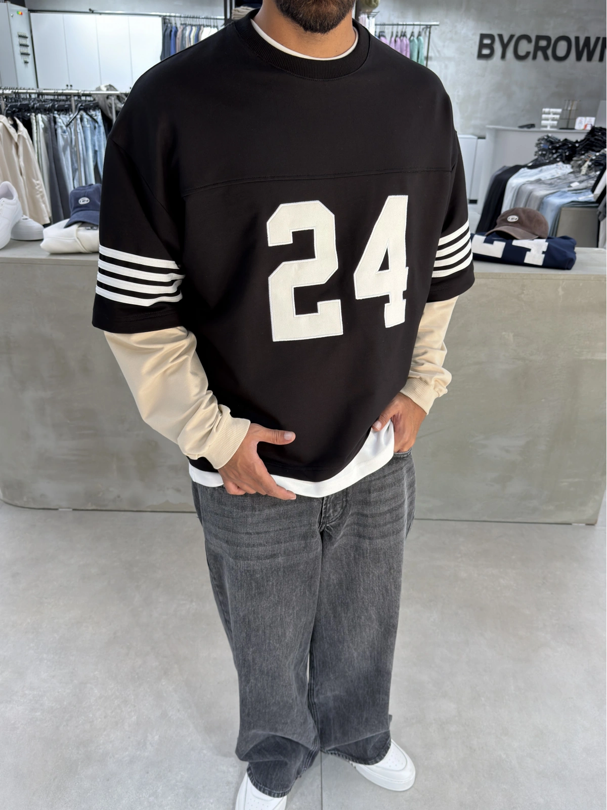 Siyah 24 Baskılı Oversize Sweat