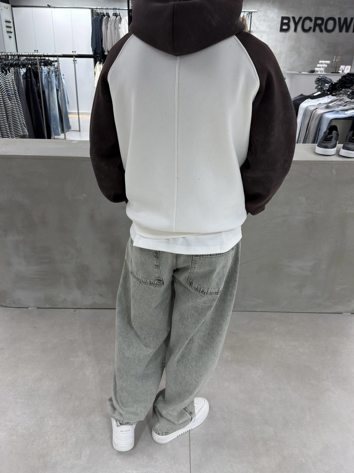 Kahve Yıkamalı Blok Oversize Sweat