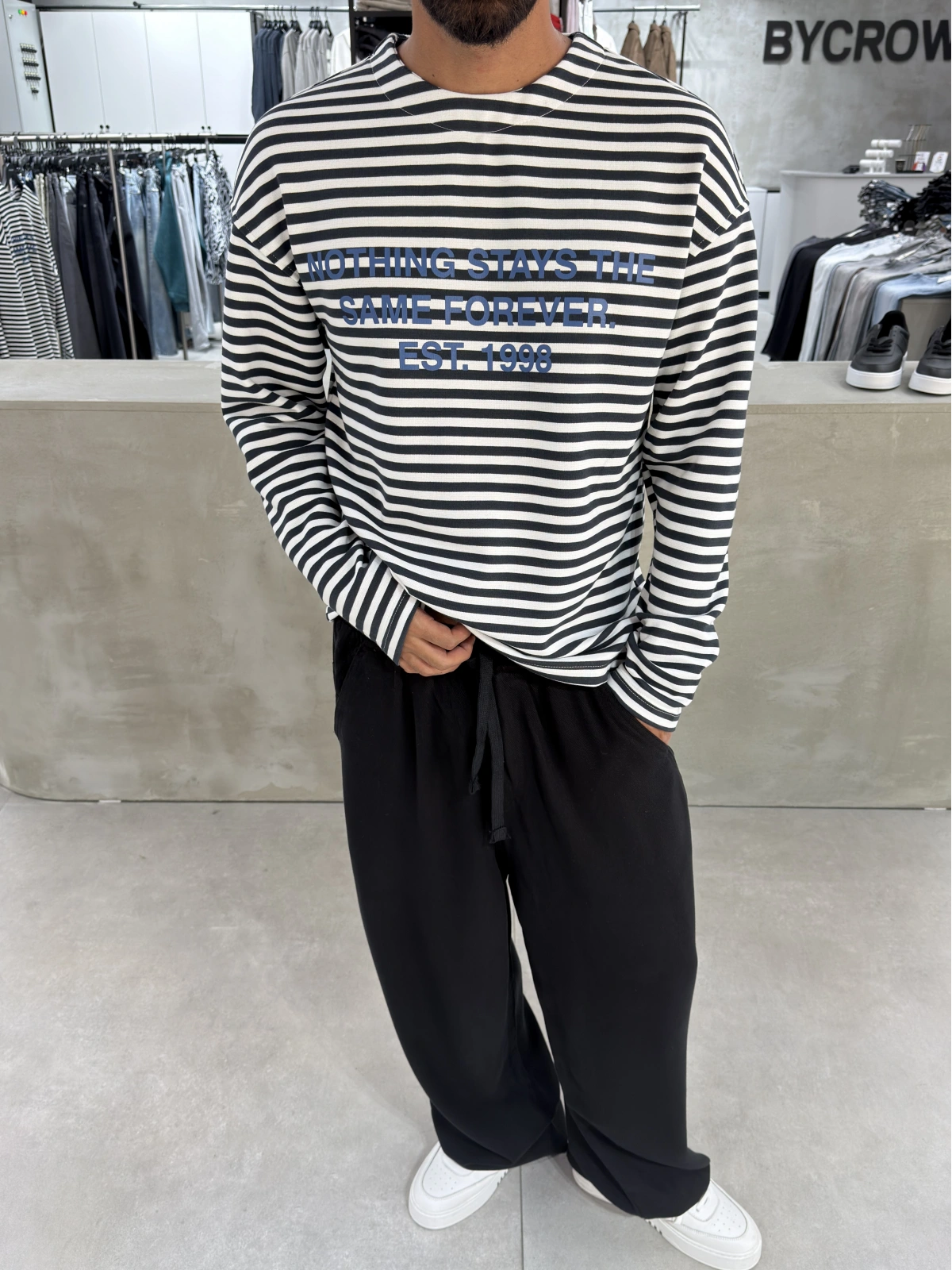 Siyah Çizgili Nothing Oversize Sweat